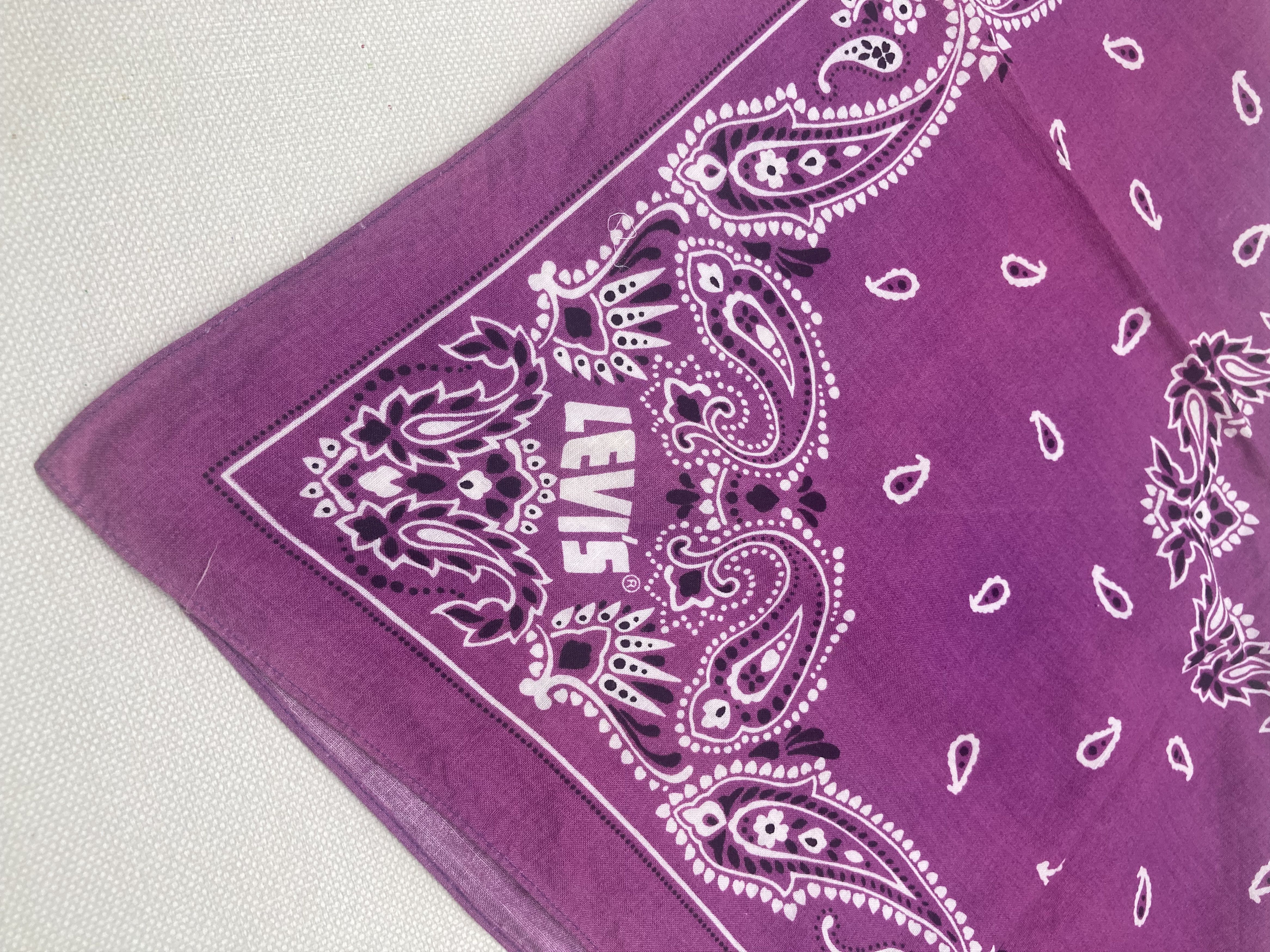 Levi's Levi’s Purple Paisley Bandana Size ONE SIZE - 2 Thumbnail