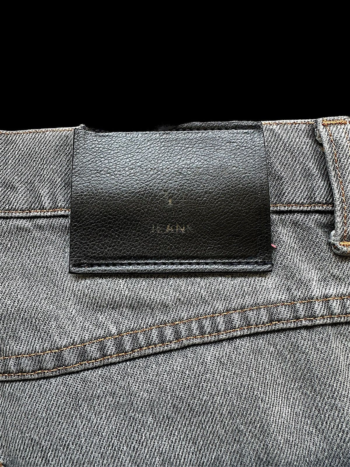 Valentino 90's Vintage Valentino Garavani faded black jeans Size US 31 - 14 Thumbnail