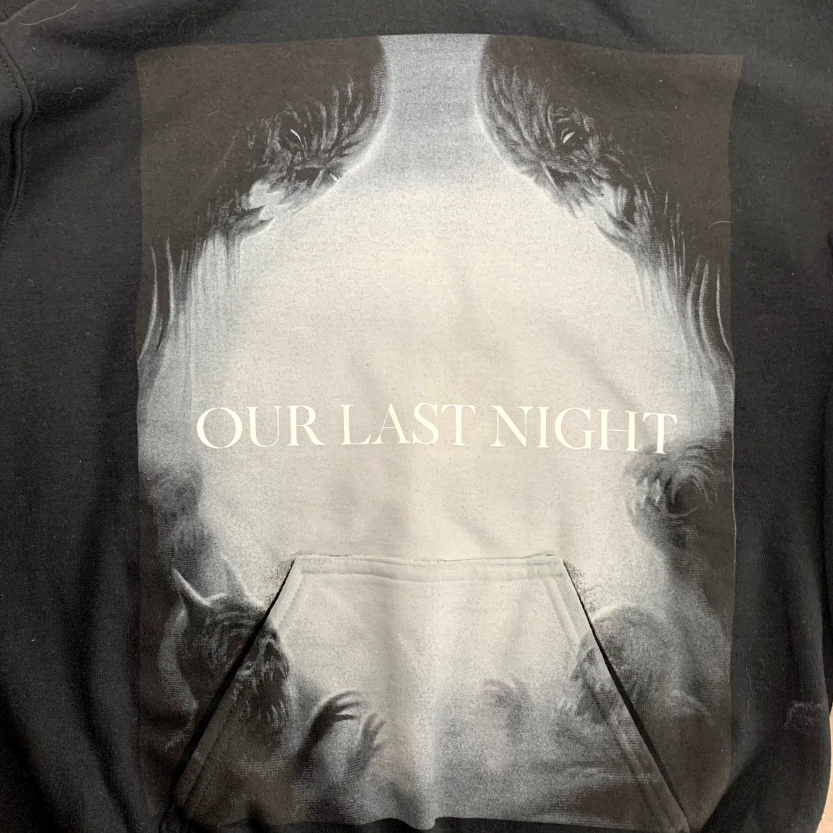 Gildan VINTAGE no? Our Last Night Hoodie Mens S Black Graphic Print Hooded Kangaroo Pocket Let Light Overcome Gildan Heavy Blend Rock Band Merch Size US S / EU 44-46 / 1 - 2 Thumbnail