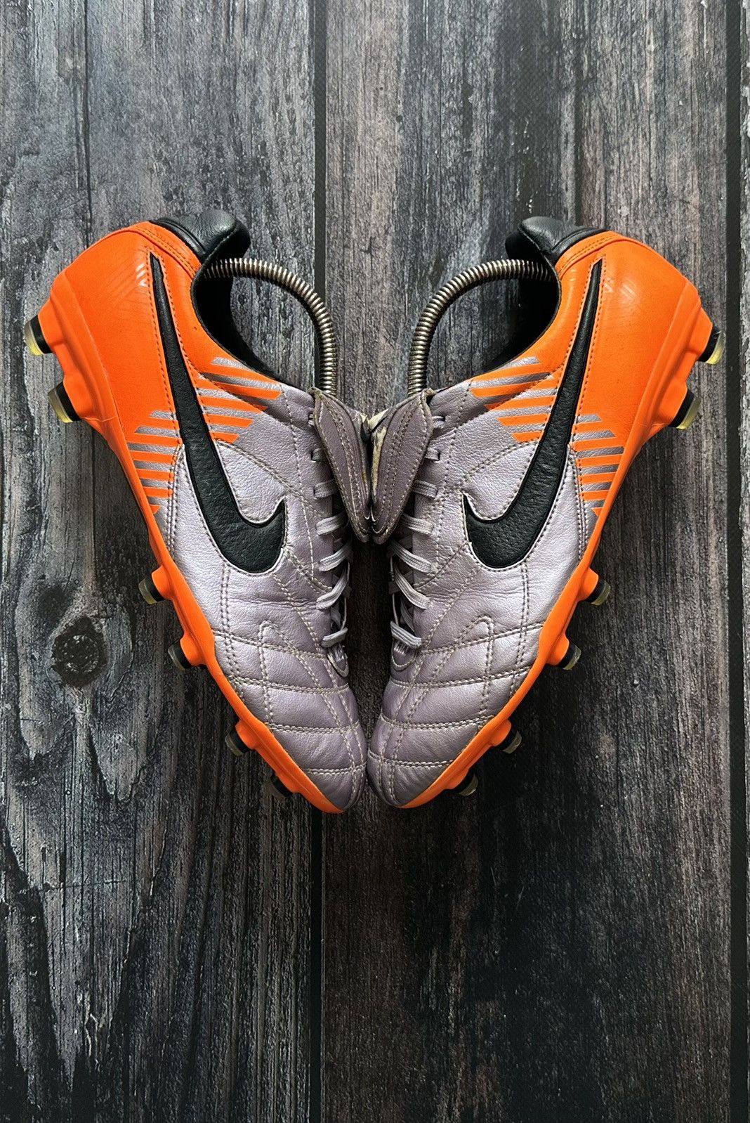 Nike 2009 NIKE TIEMPO LEGEND ELITE FG SOCCER BOOTS CLEATS US 8.5 Size US 8.5 / EU 41-42 - 1 Thumbnail