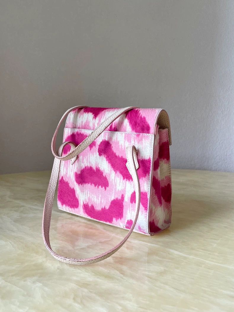 Vivienne Westwood Vivienne Westwood size os Pink leopard print horsehair hand Size ONE SIZE - 2 Thumbnail