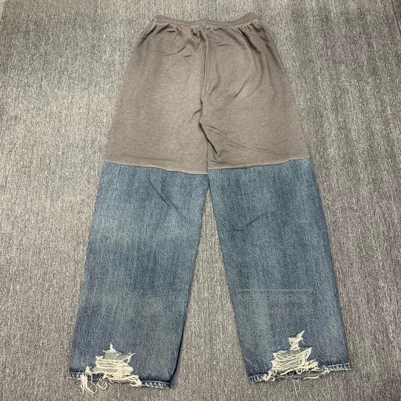 Balenciaga Balenciaga size S Denim Patchwork Sweatpants Size US 27 - 2 Thumbnail