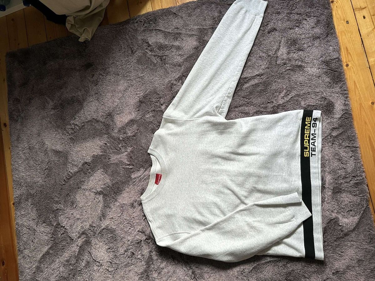 Supreme Supreme crewneck grey Size US XL / EU 56 / 4 - 1 Thumbnail