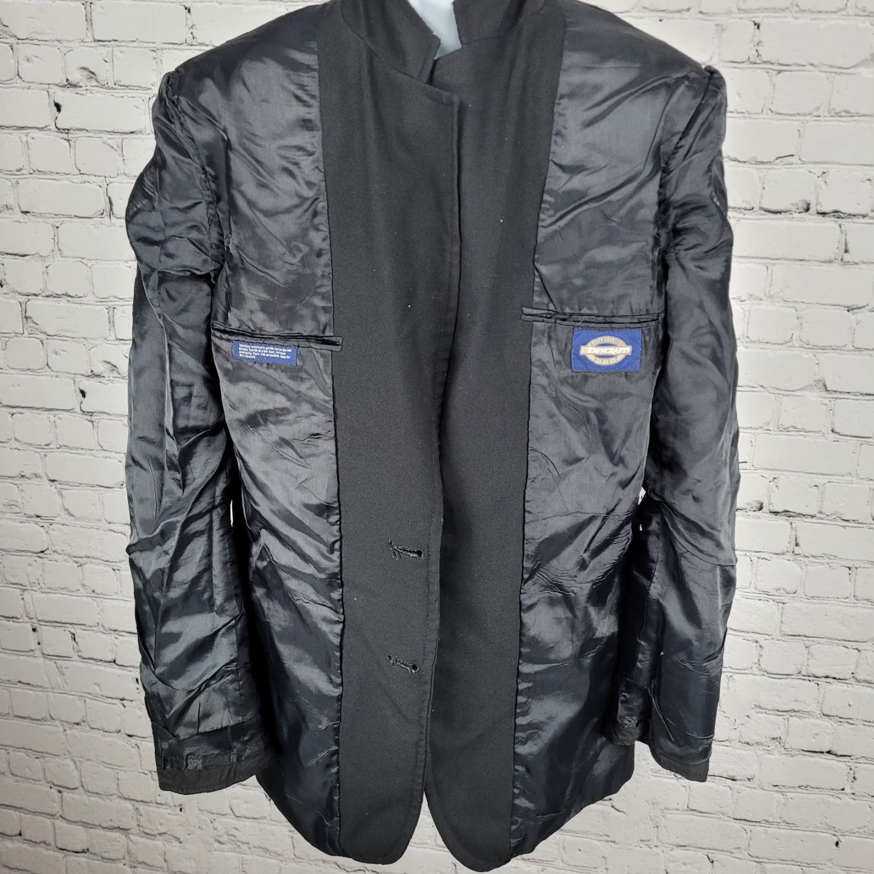 Vintage VINTAGE Towncraft Black Blazer Sport Coat USA 40 2 Button Single Vented Notch Washable Size 40R - 6 Thumbnail