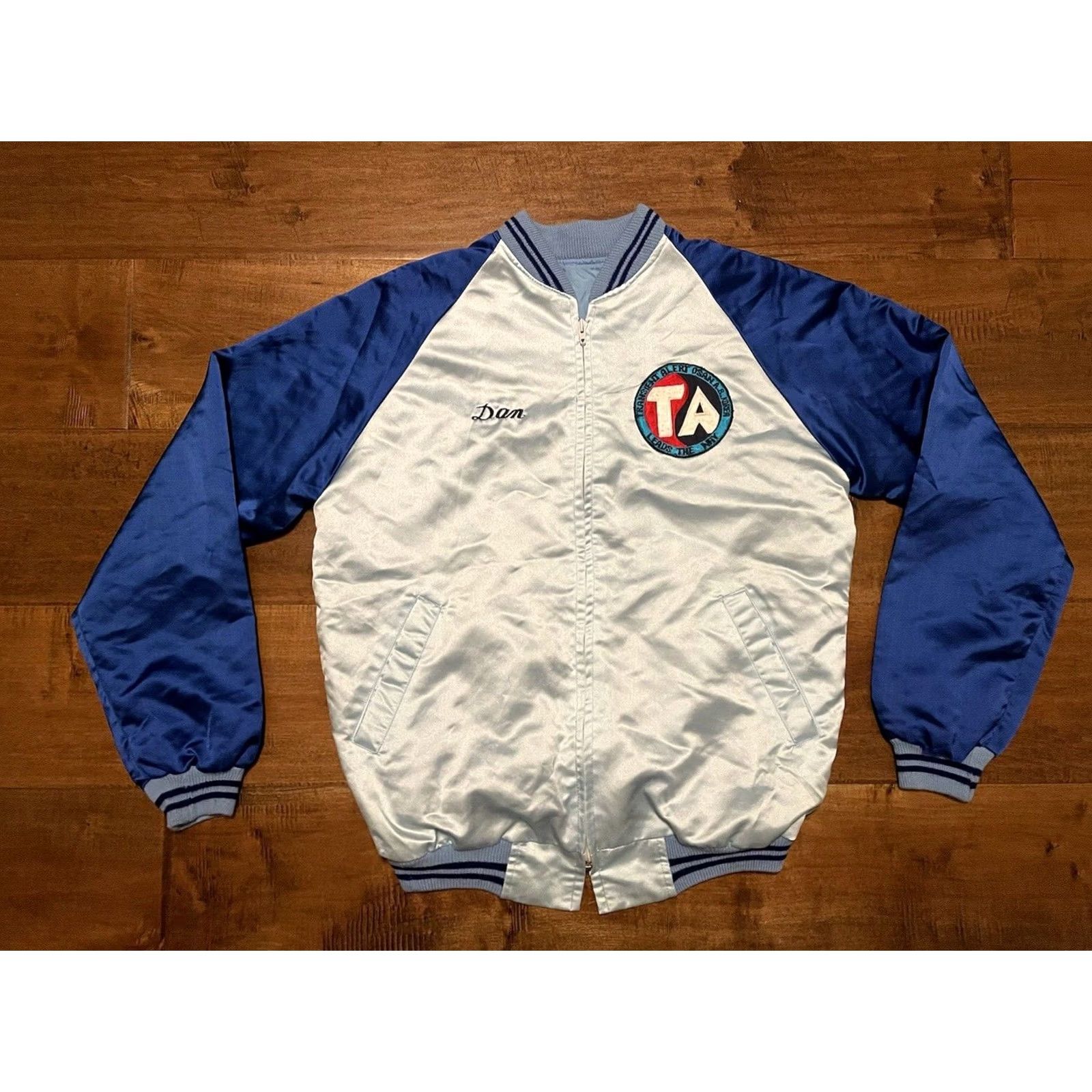 Vintage VINTAGE Transient Alert Osan Air Base Korea Military Satin Bomber Jacket Large Blue Mens Jacket Size US L / EU 52-54 / 3 - 3 Thumbnail