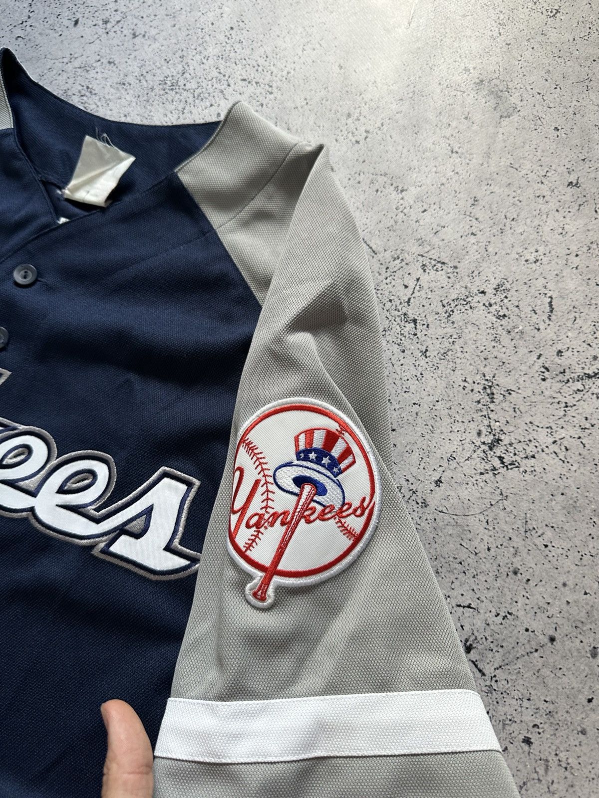 Majestic Vintage Majestic New York Yankees Derek Jeter Baseball Jersey Size US XL / EU 56 / 4 - 5 Thumbnail