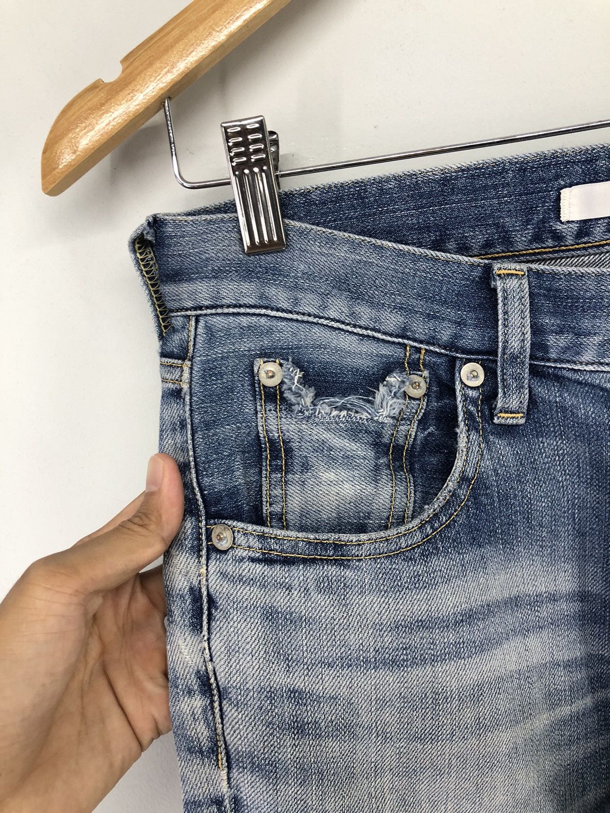 Japanese Brand Red Card Anniversary 25th Distressed Faded Blue Jeans Size US 28 / EU 44 - 7 Thumbnail