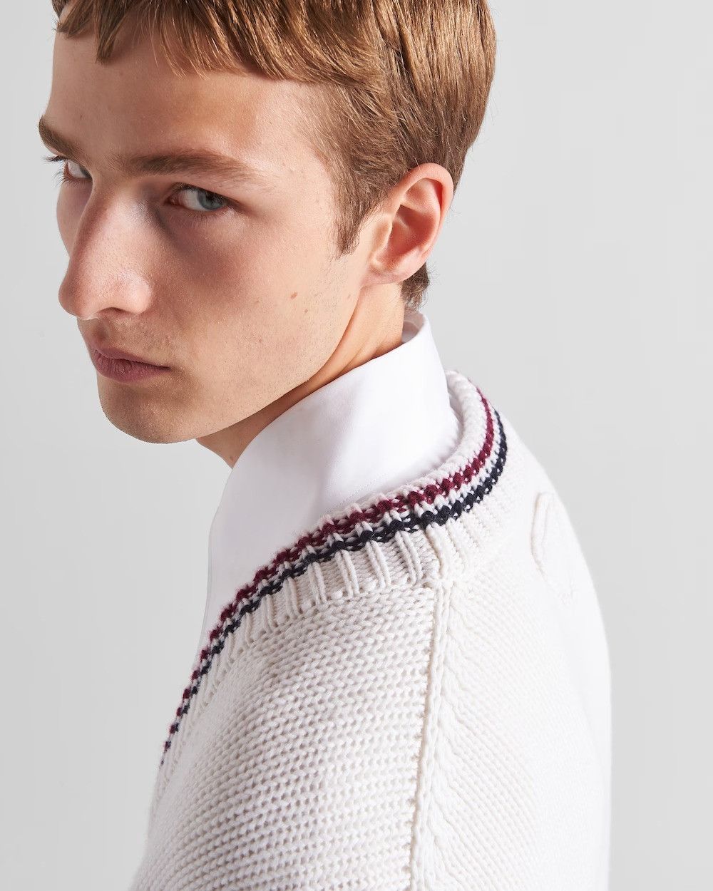 Prada o1bcso1str1025 Cashmere Sweater in White Size US L / EU 52-54 / 3 - 4 Thumbnail