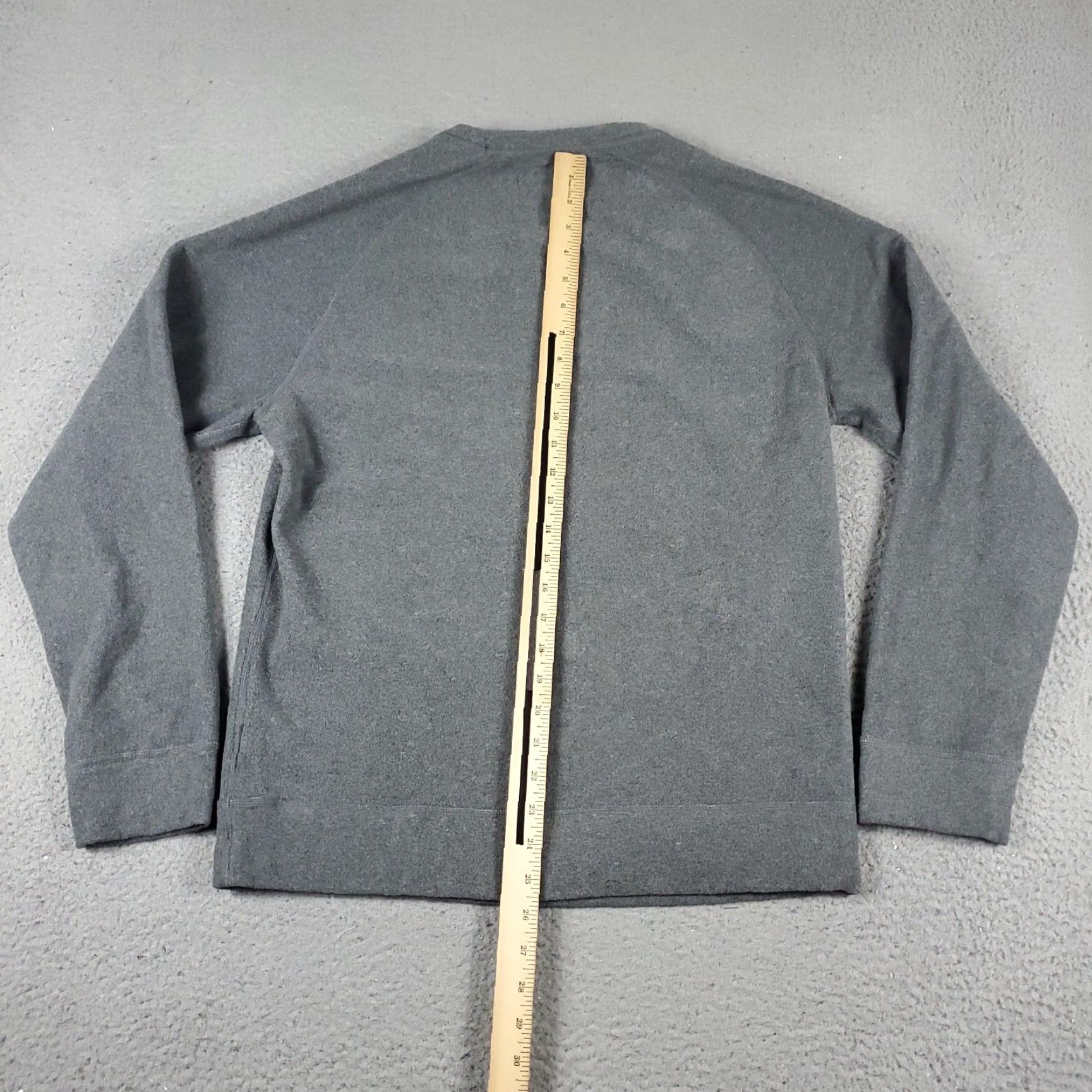 Vineyard Vines Vineyard Vines Mens Small Gray Pullover Sweater Crew Neck Cotton Long Sleeve Size US S / EU 44-46 / 1 - 5 Thumbnail