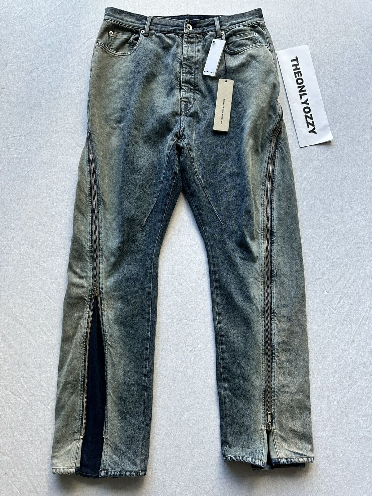 Image of Rick Owens Bolan Banana Cut Mineral Pearl Degrade Size 34 in Blue, Men's