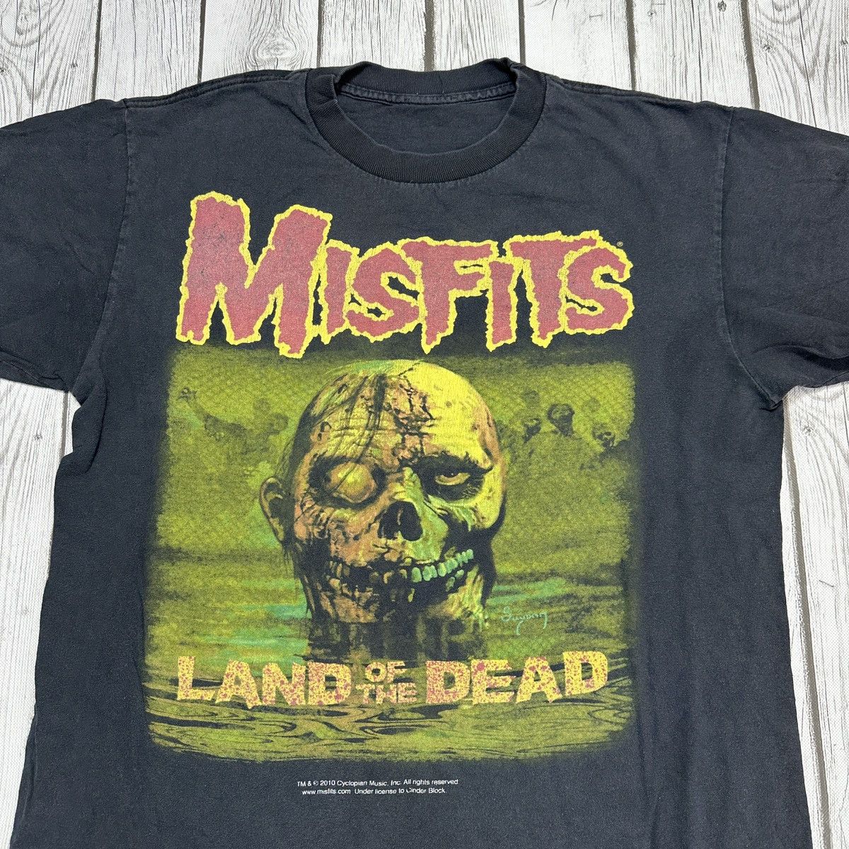 Band Tees × Misfits Misfits Land of the Dead tee Size US L / EU 52-54 / 3 - 3 Thumbnail