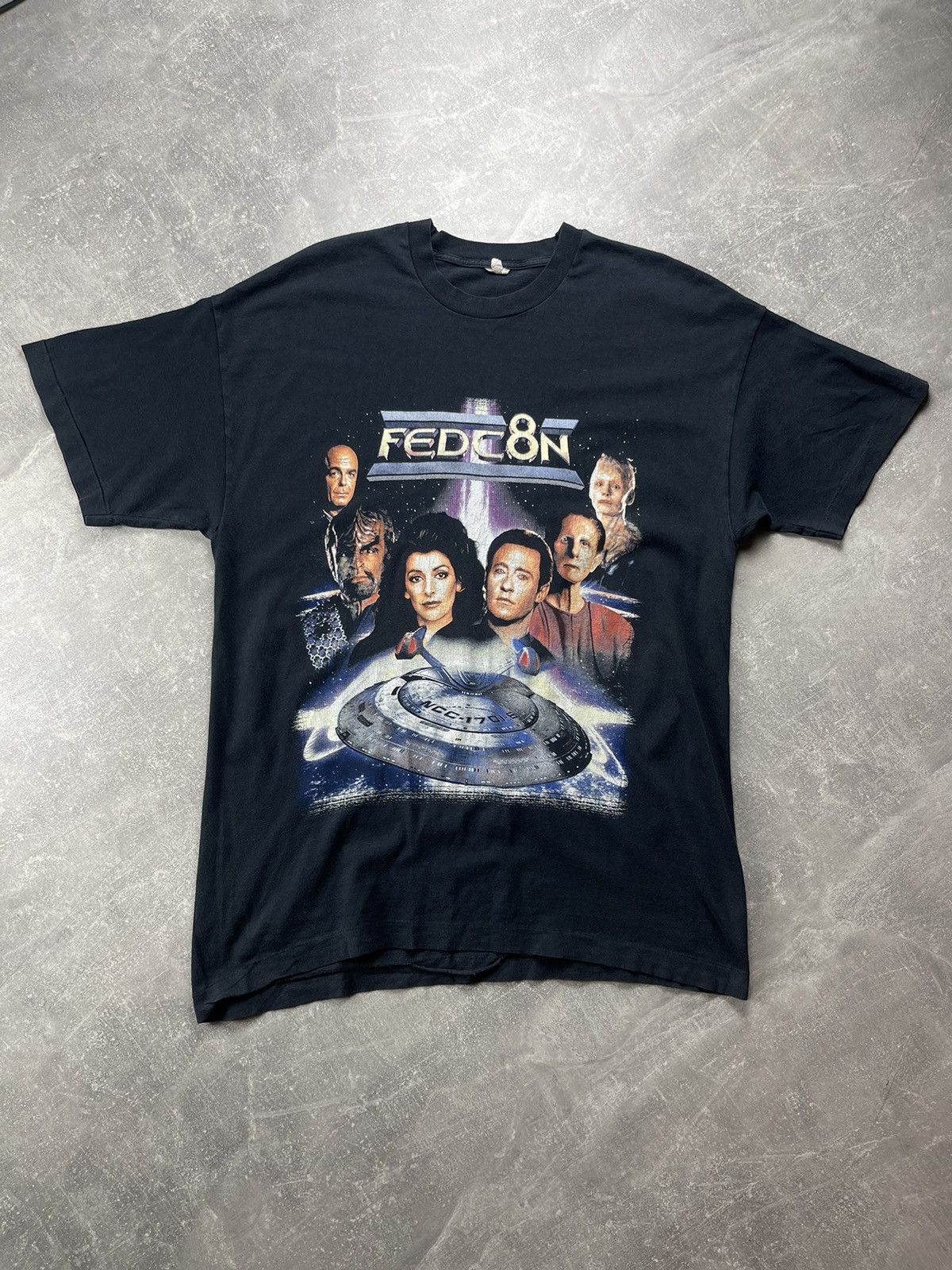 Band Tees FedCon 8 Star Trek Convention T-Shirt Sci-Fi Cast Print Te Size US XL / EU 56 / 4 - 2 Thumbnail