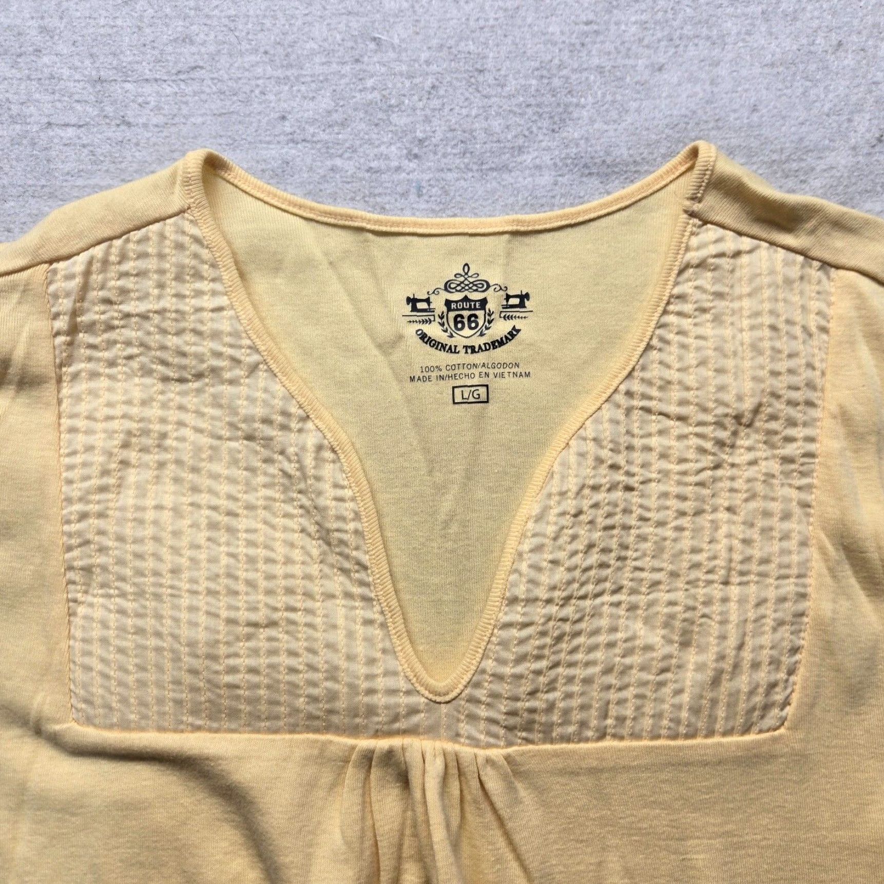 Route 66 Route 66 Yellow V-Neck Pullover T-Shirt Adult Women's Size L Large Casual Size L / US 10 / IT 46 - 2 Thumbnail