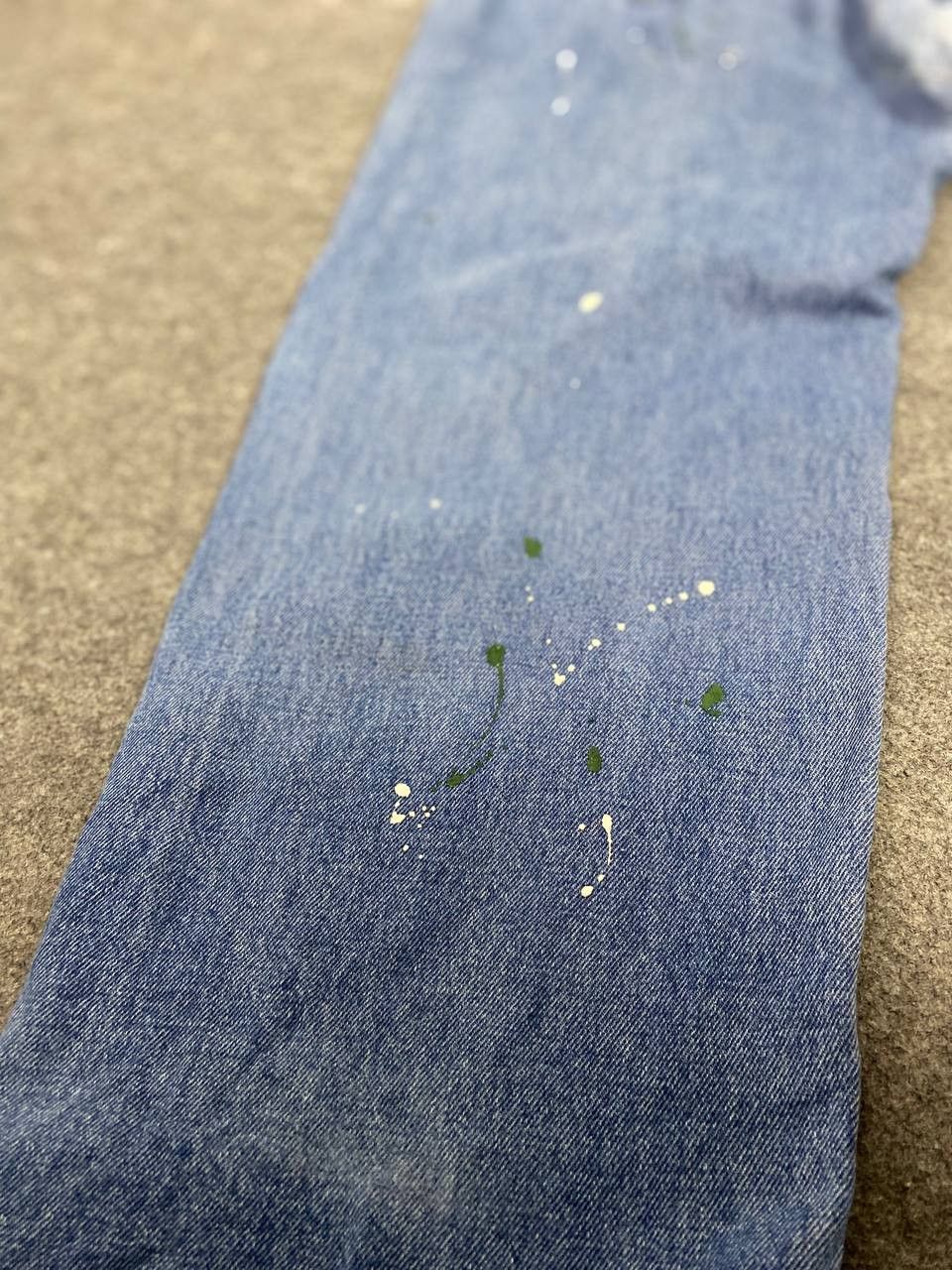 Japanese Brand double name distressed paint splatter highwaist denim Size US 30 / EU 46 - 5 Thumbnail