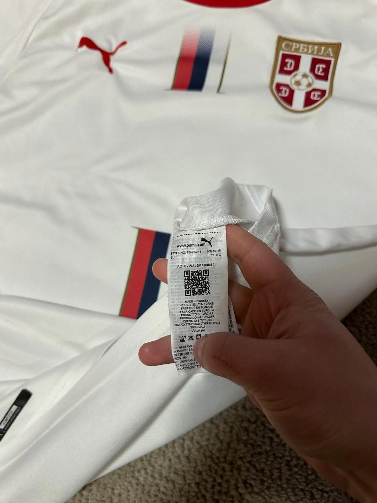 Puma Puma 2018-20 Serbia Away Football Shirt Soccer Jersey Sz M Size US M / EU 48-50 / 2 - 6 Thumbnail