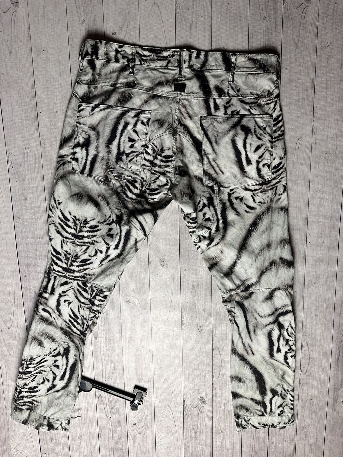 G-Star × Vintage Vintage G Star Raw denim pants tiger animal rare size 36 Size US 36 / EU 52 - 7 Thumbnail