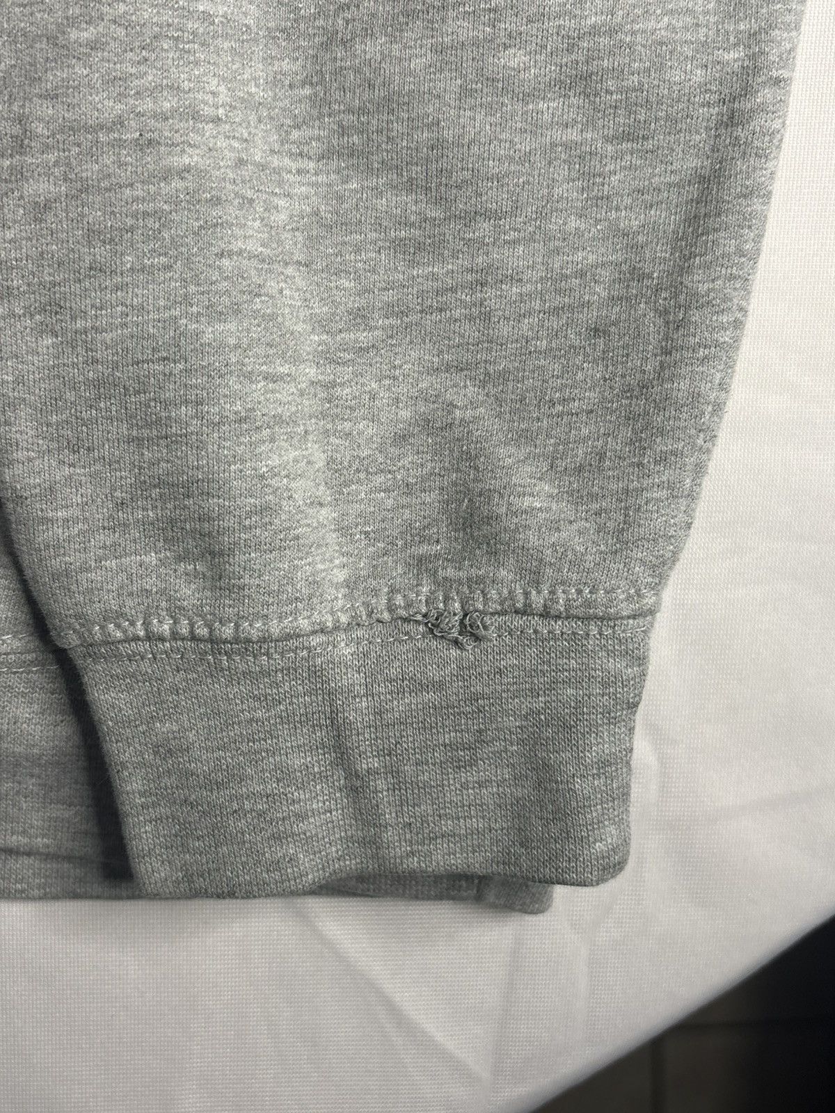 Other Vintage Y2K Bulldog Amsterdam Gray Hoodie | $35 Size US L / EU 52-54 / 3 - 5 Thumbnail