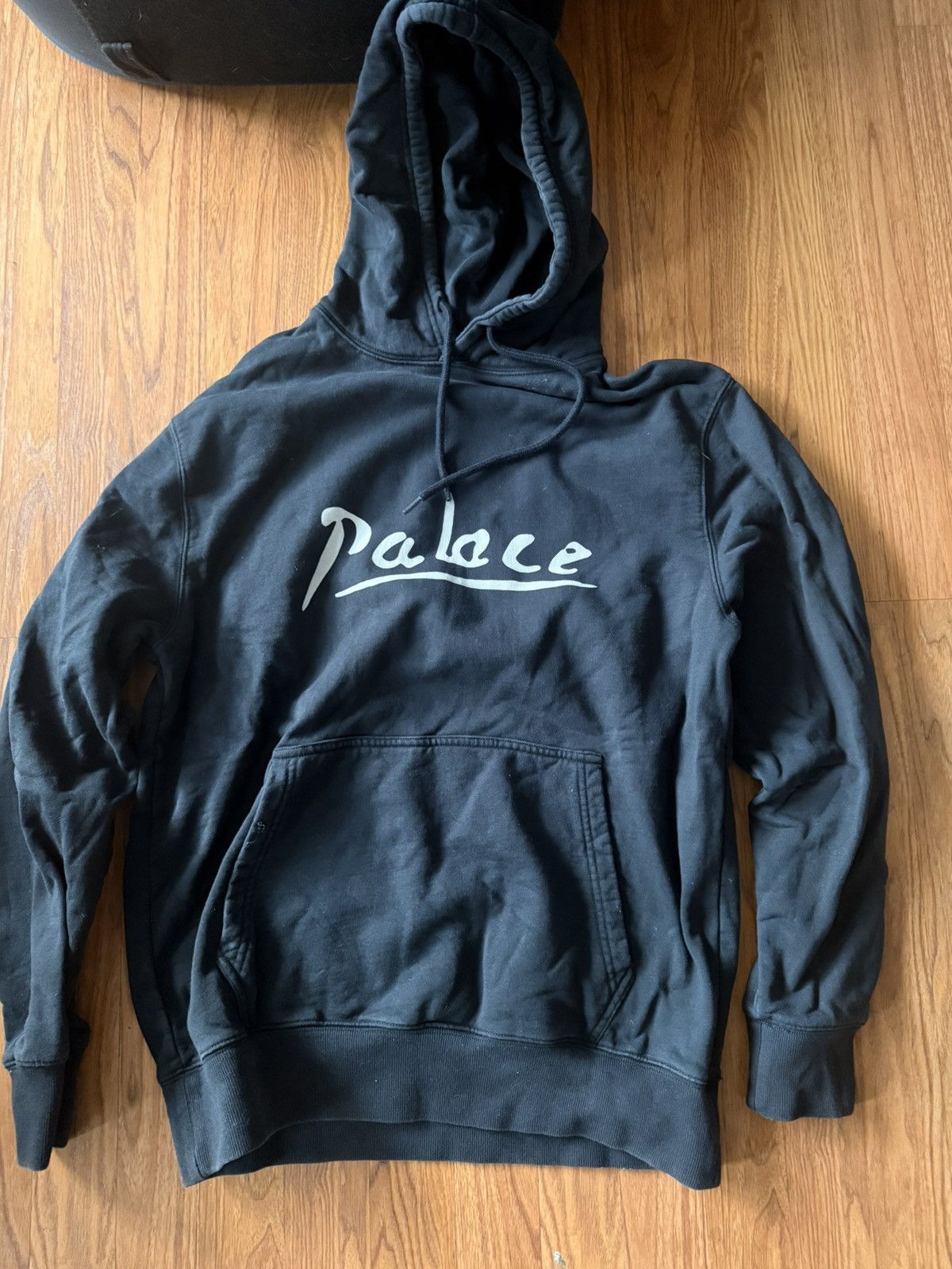 Palace Palace Signature Hood Size US M / EU 48-50 / 2 - 1 Thumbnail