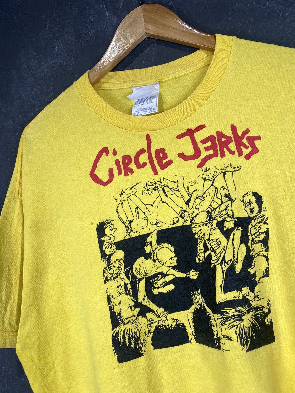 Band Tees × Punk and Yo Rare y2k Circle Jerks Punk Rock Ska Band Tee Size US XL / EU 56 / 4 - 3 Thumbnail