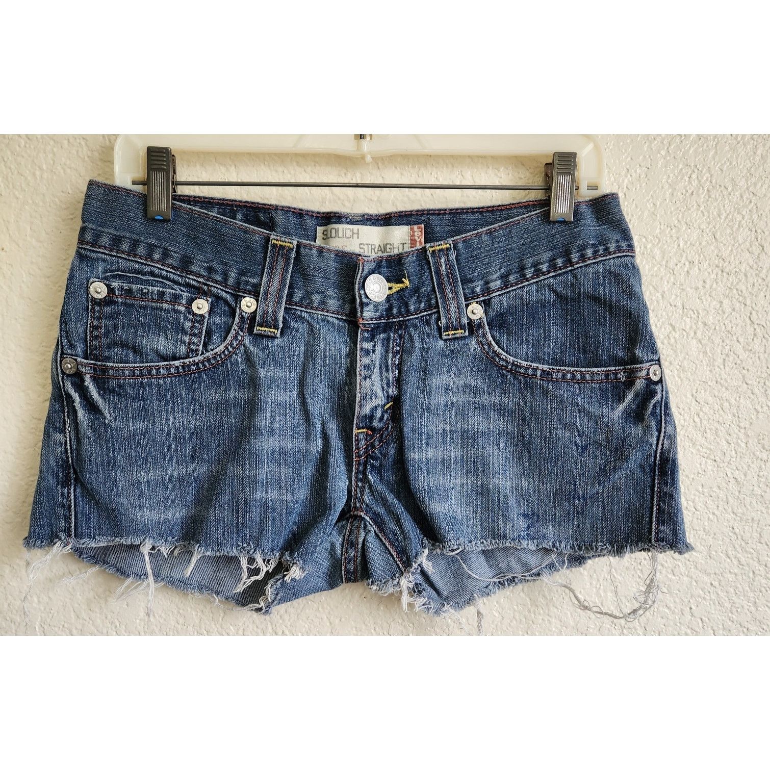 Levi's Levi's Blue Denim Cut Off Short Shorts 5 Distressed Hem Size 32" / US 10 / IT 46 - 1 Thumbnail