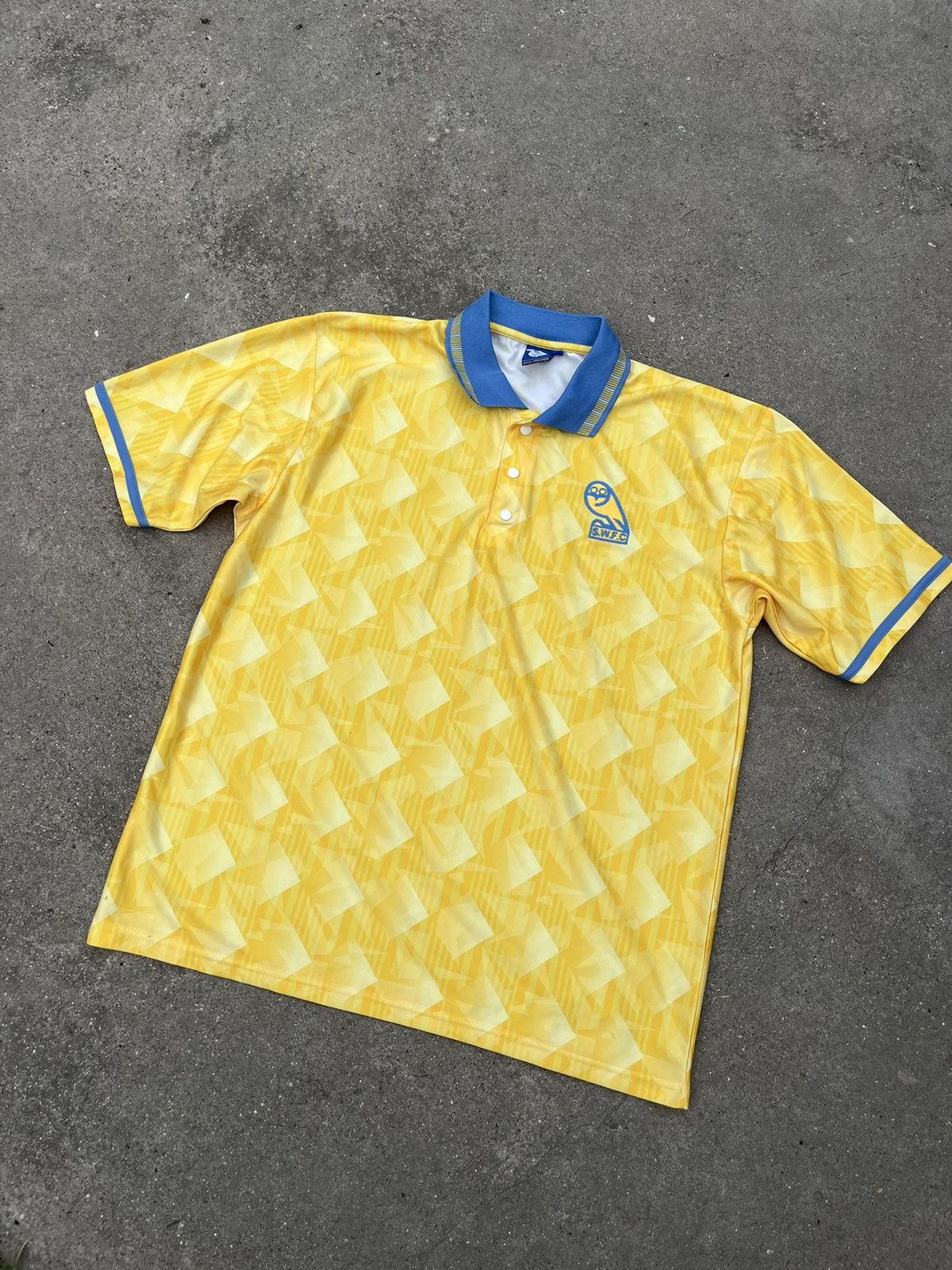 Vintage Vintage 1993 FC Sheffield Wednesday Jersey / Kit / Shirt OG Size US XXL / EU 58 / 5 - 1 Thumbnail