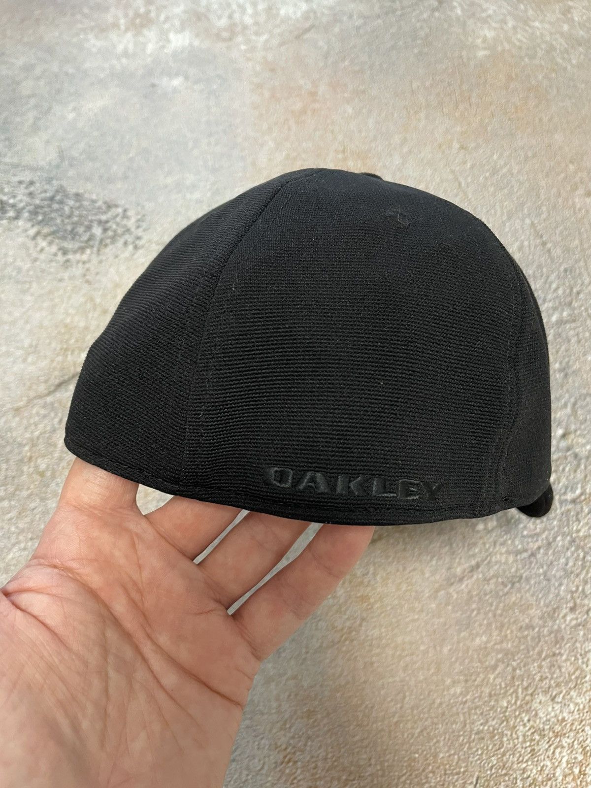 Oakley Vintage Oakley Center Logo Black Cap Size ONE SIZE - 6 Thumbnail