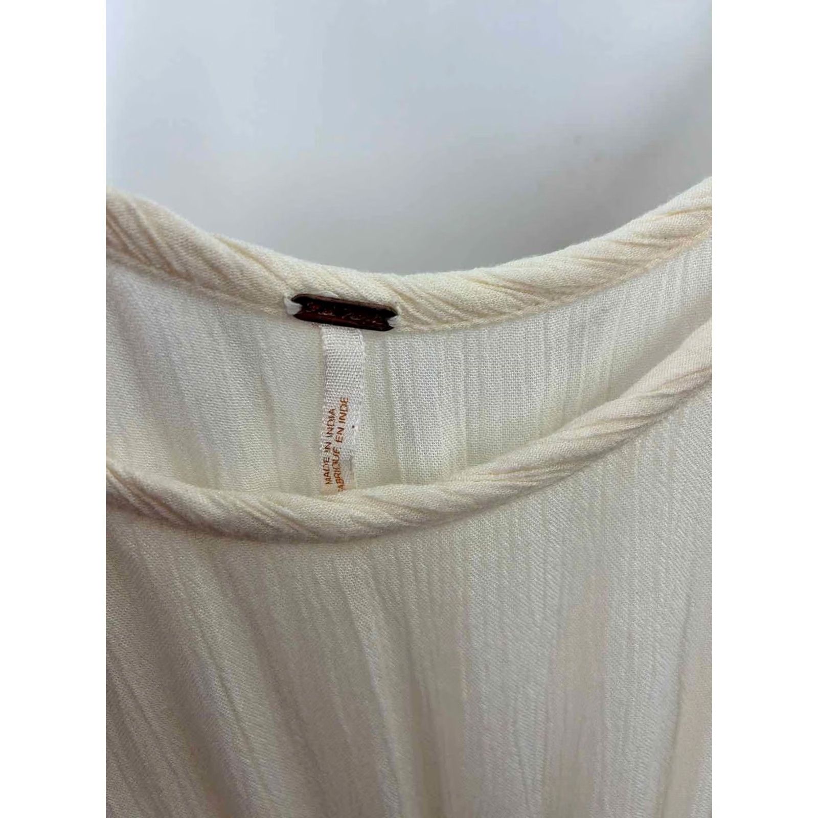 Free People Free People Dress Size XS Ivory Short Sleeve Pre-Owned Size 26" / US 2 / IT 38 - 3 Thumbnail