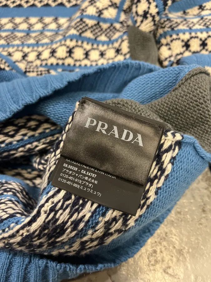 Prada AW2019 Prada Blue Contemporary Wool Sweater Size US M / EU 48-50 / 2 - 10 Thumbnail