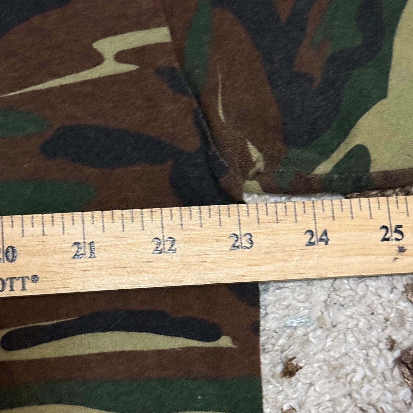 Vintage Vintage The Varsity Camo Shirt Size L/XL Atlanta Restaurant Size US XL / EU 56 / 4 - 4 Thumbnail