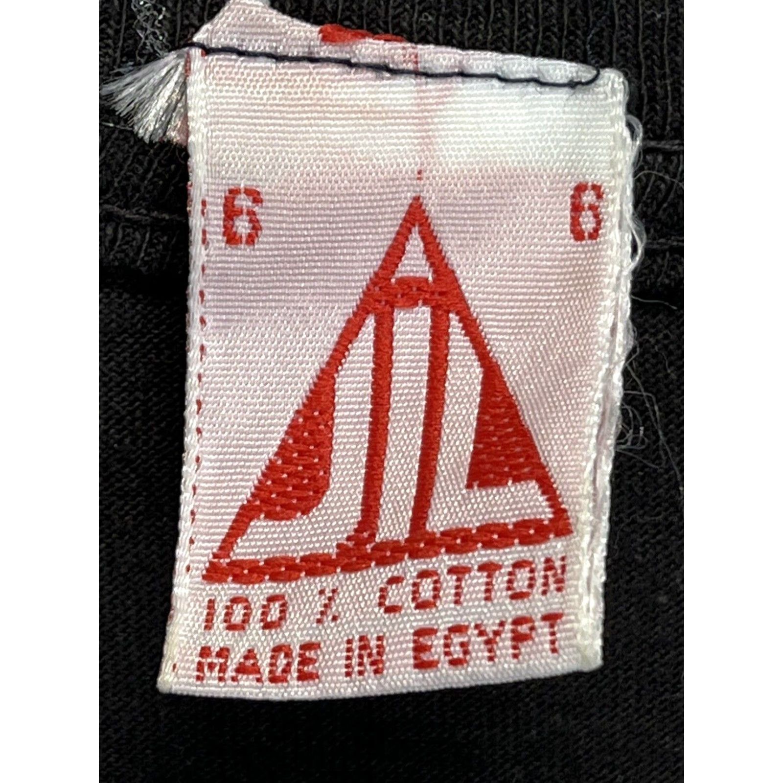 Vintage VINTAGE Egypt Shirt Adult M Black Cotton Unisex 21x31.5 Single Stitch Travel Culture Mens Womens Boys Girls Size US M / EU 48-50 / 2 - 4 Thumbnail