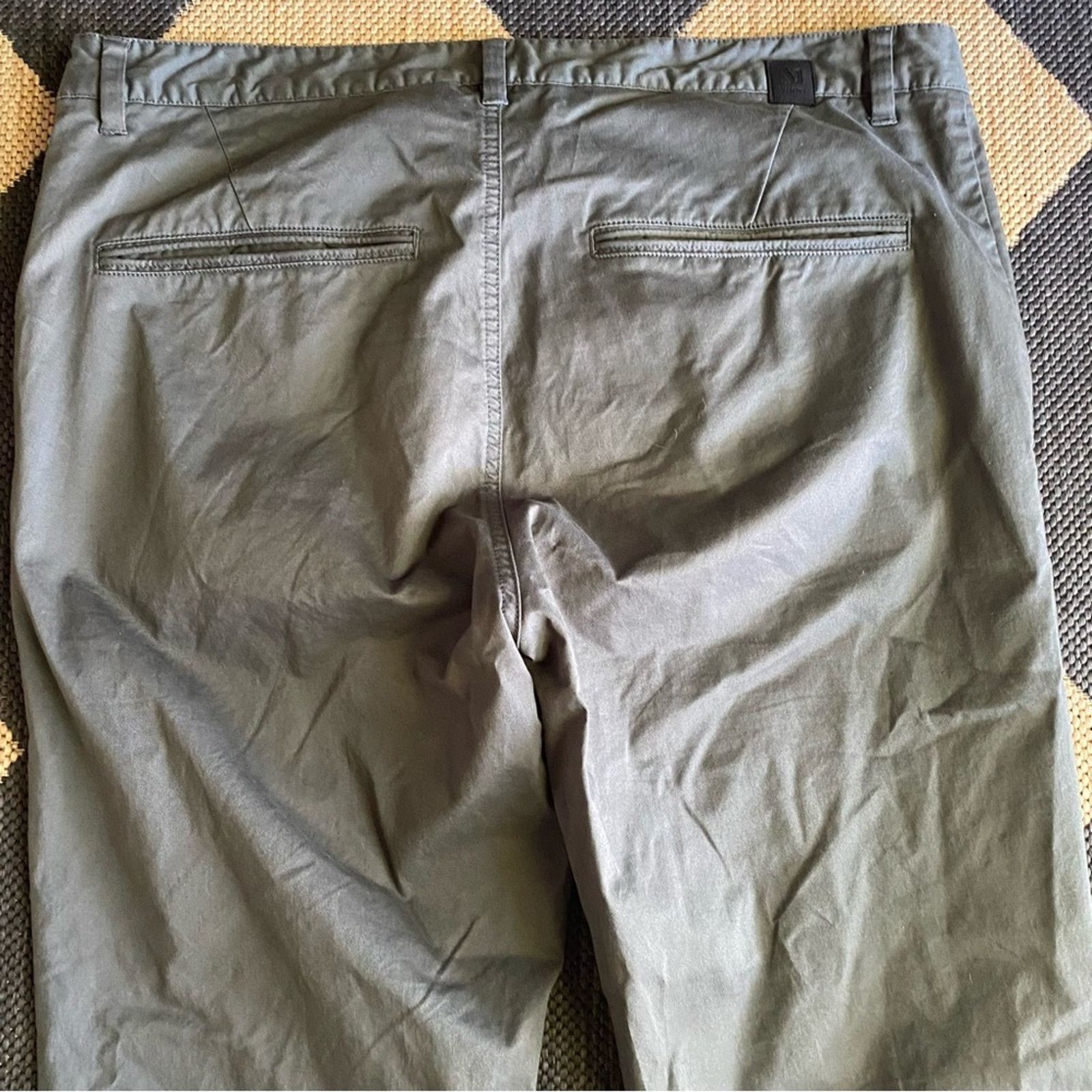 Vuori Vuori $128 433 Chino Pants Mens 36x32 Olive Slim Performance Size US 36 / EU 52 - 14 Thumbnail