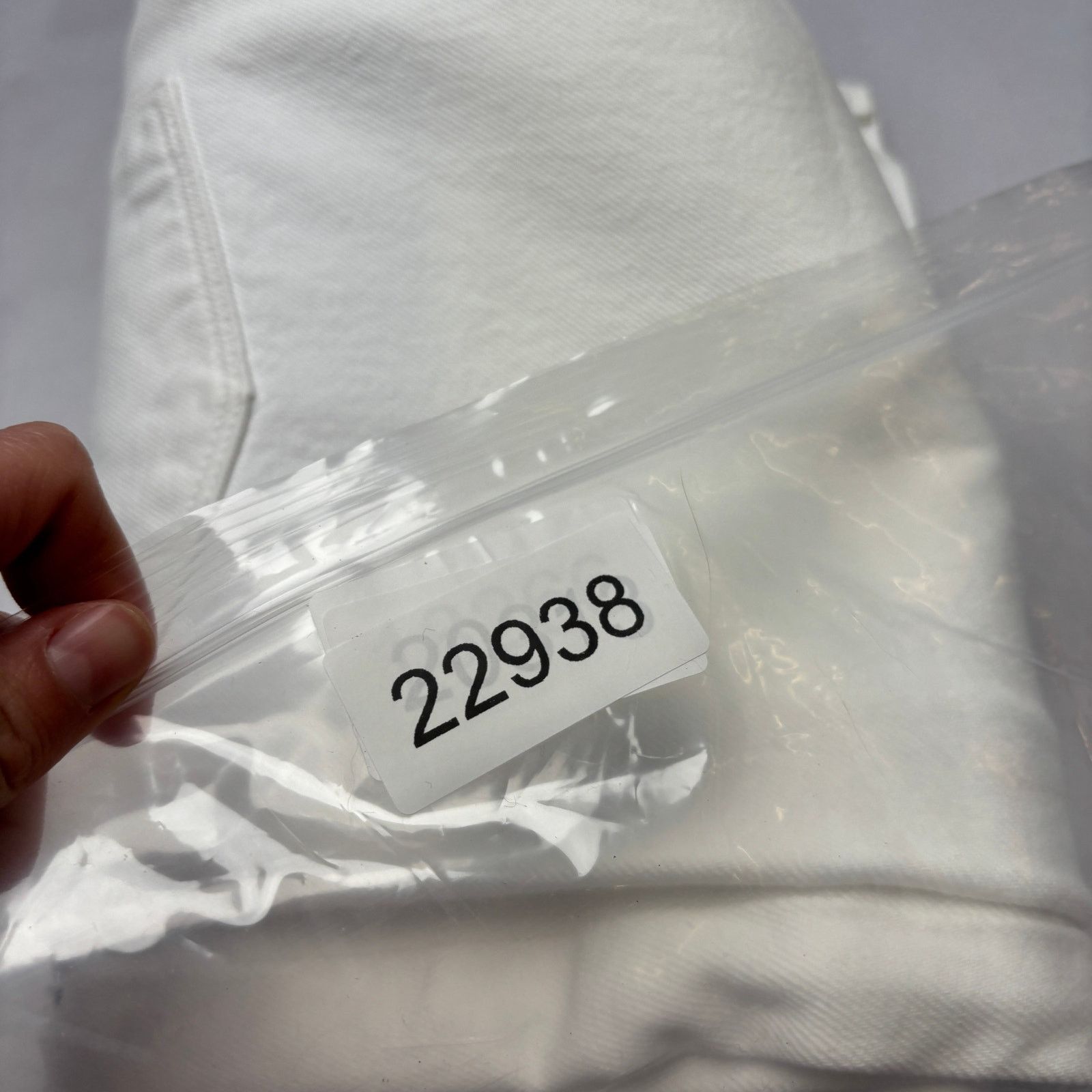 Sid Mashburn $185 Sid Mashburn Slim Straight Jeans 36x34 White Denim Size US 36 / EU 52 - 12 Thumbnail
