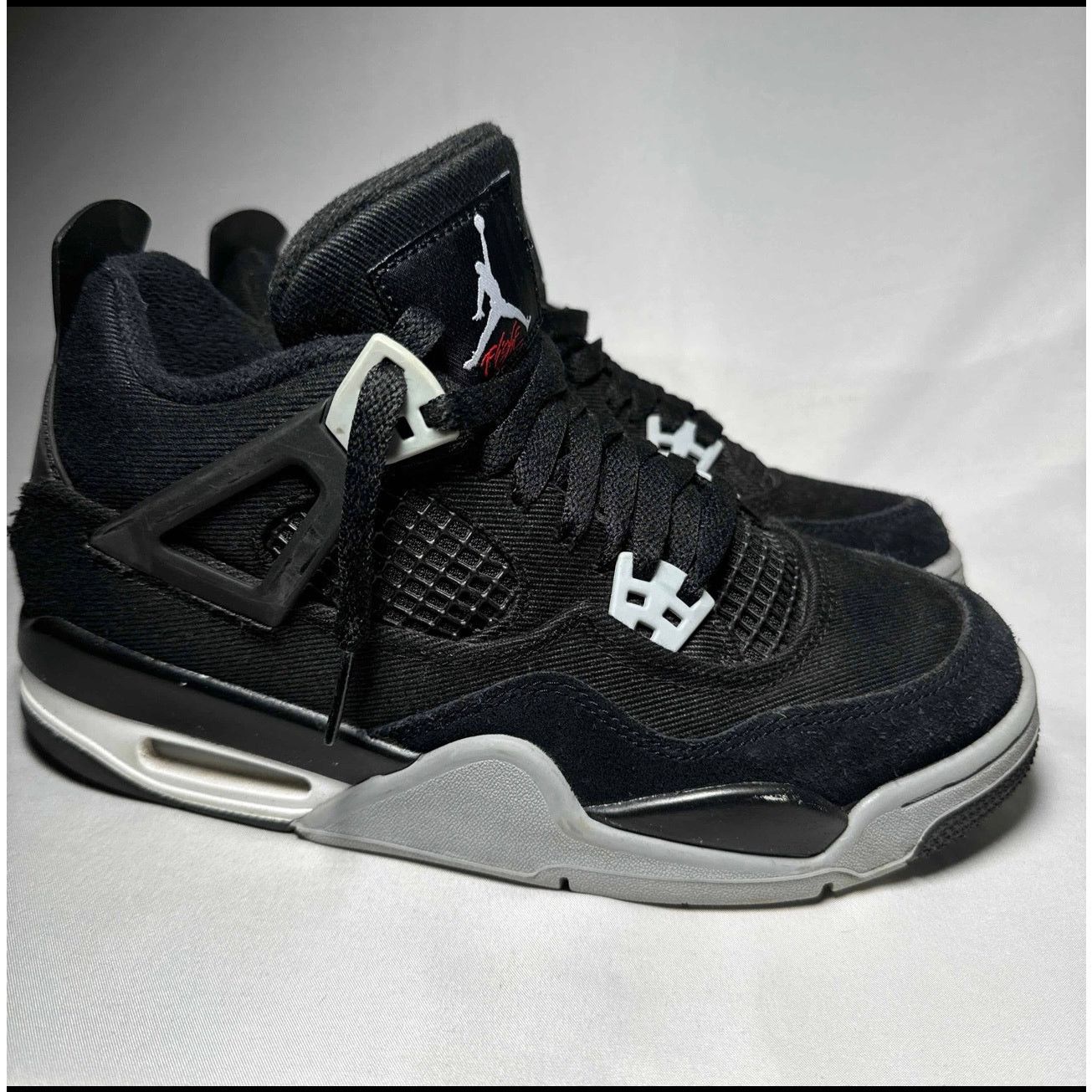Jordan Brand × Nike Size 6.5 - Air Jordan 4 Retro SE GS Black Canvas Men's Shoes Size US 6.5 / EU 39-40 - 1 Thumbnail
