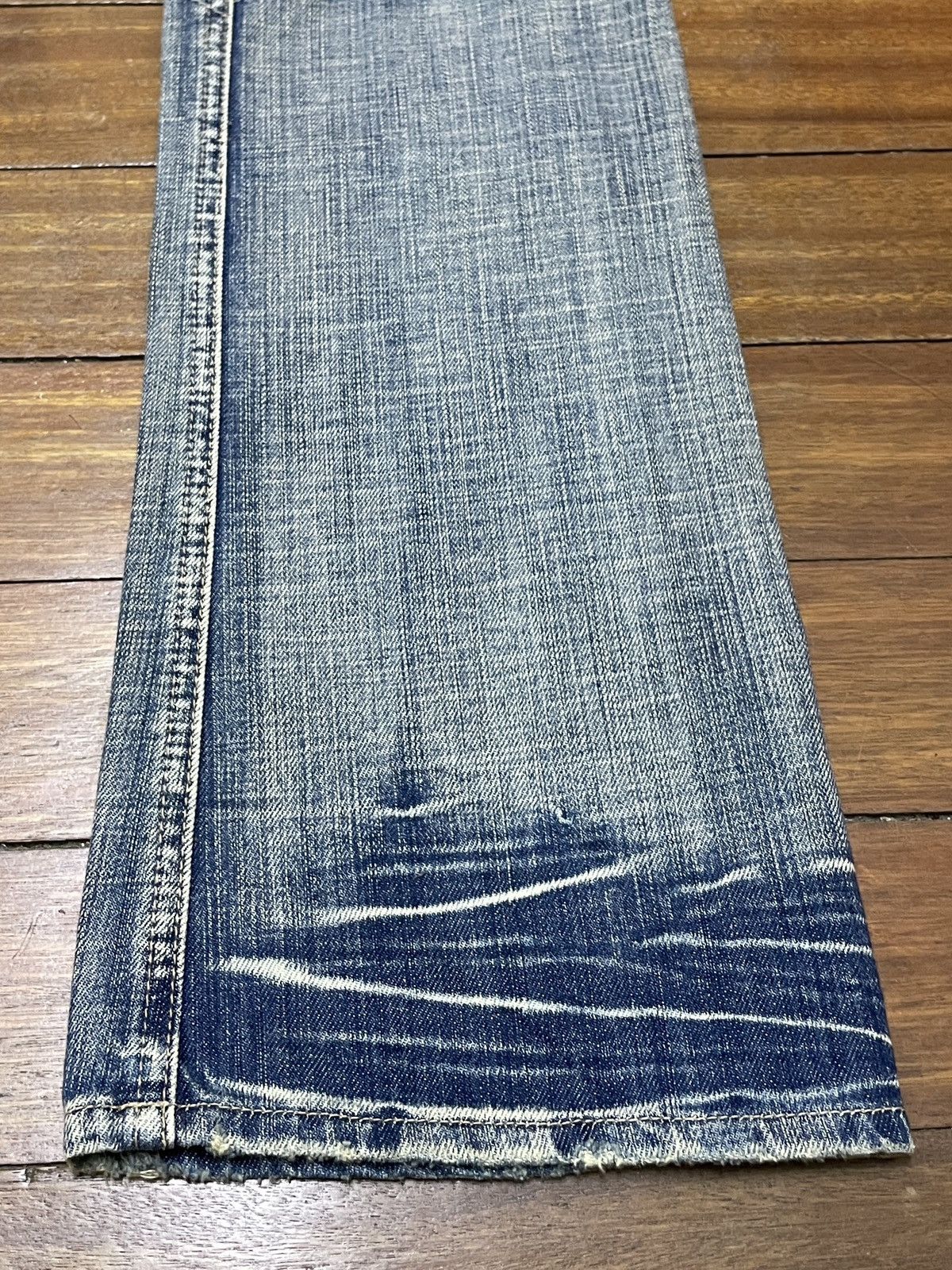 Le Grande Bleu (L.G.B.) Rare Design Vintage Brand Heritage Stone Flared Jeans 1990s Size US 30 / EU 46 - 8 Thumbnail