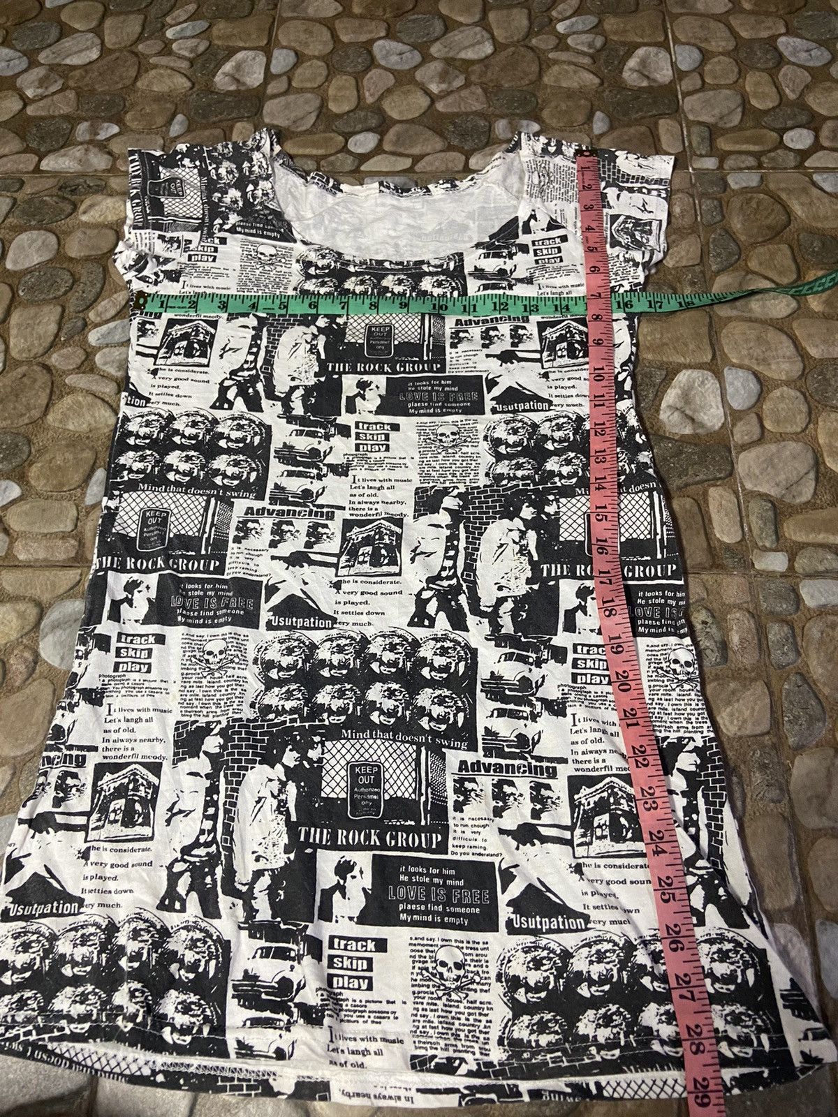 Hysteric Glamour × If Six Was Nine × Japanese Brand VTG Y2K tank top women t-shirt Newspaper full print Size S / US 4 / IT 40 - 8 Thumbnail