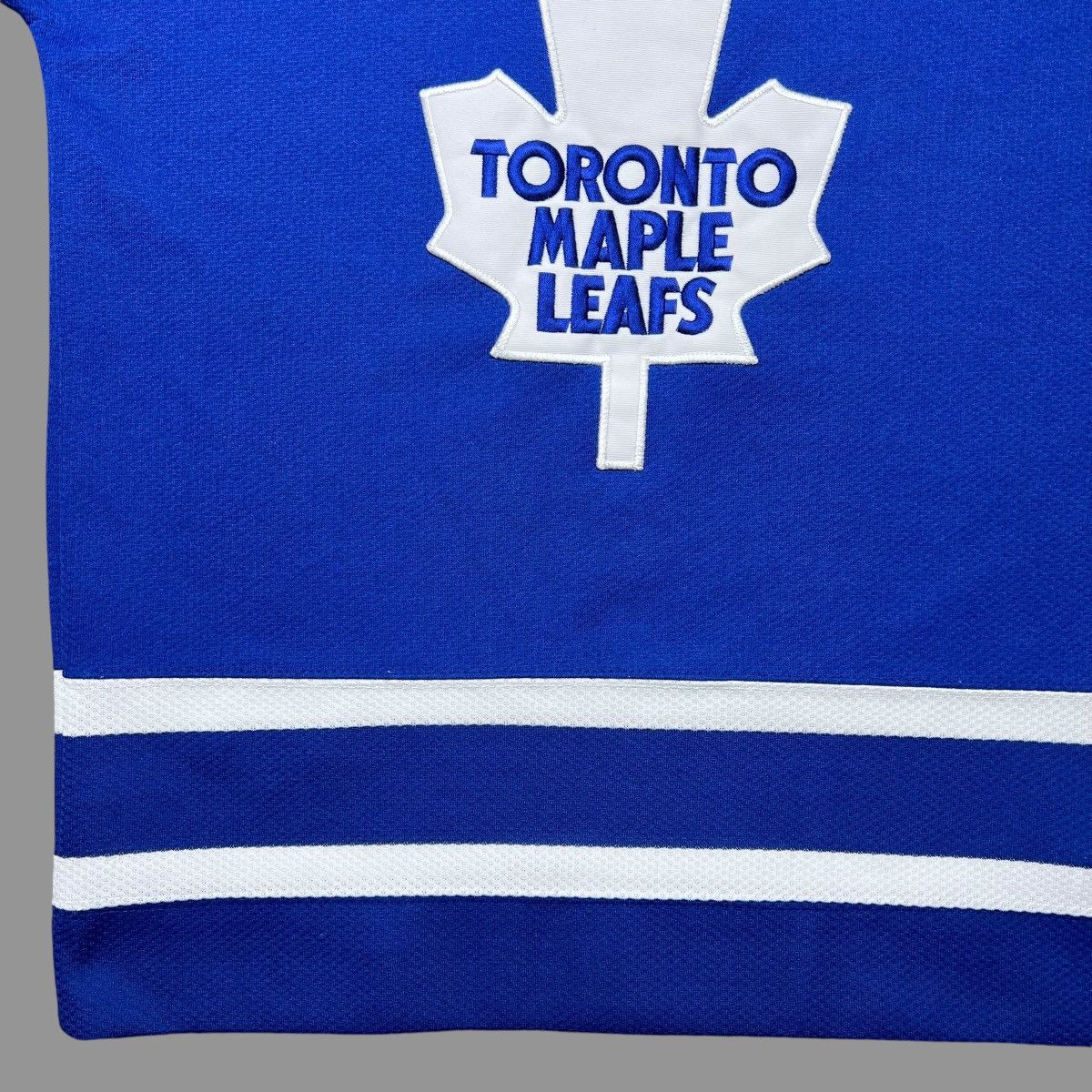 NHL × Starter × Vintage Vintage 1990s NHL Toronto Maple Leafs Starter Jersey Size US M / EU 48-50 / 2 - 5 Thumbnail