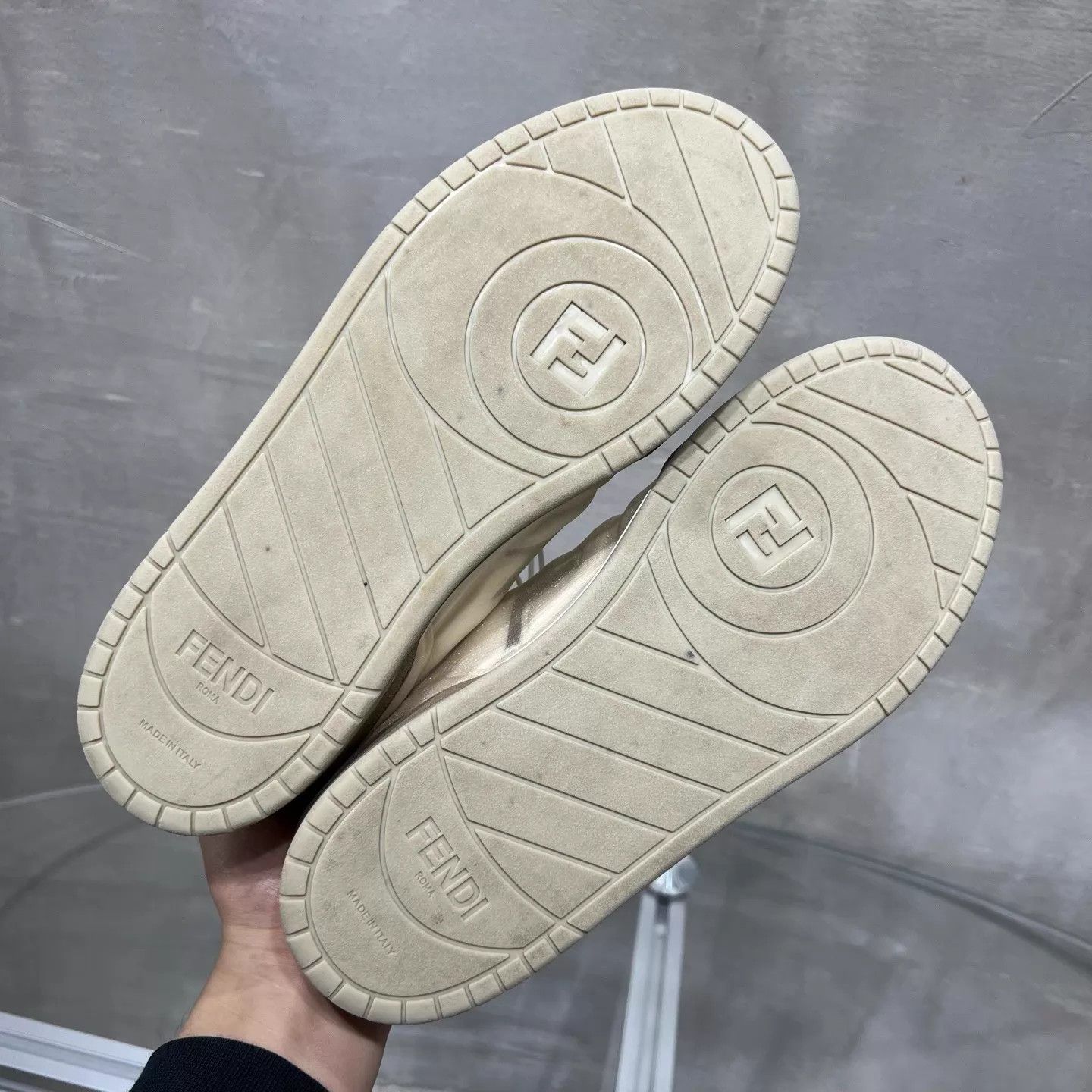 Fendi Fendi Cream Mesh Sneaker 38 EU Size US 7.5 / IT 37.5 - 7 Thumbnail
