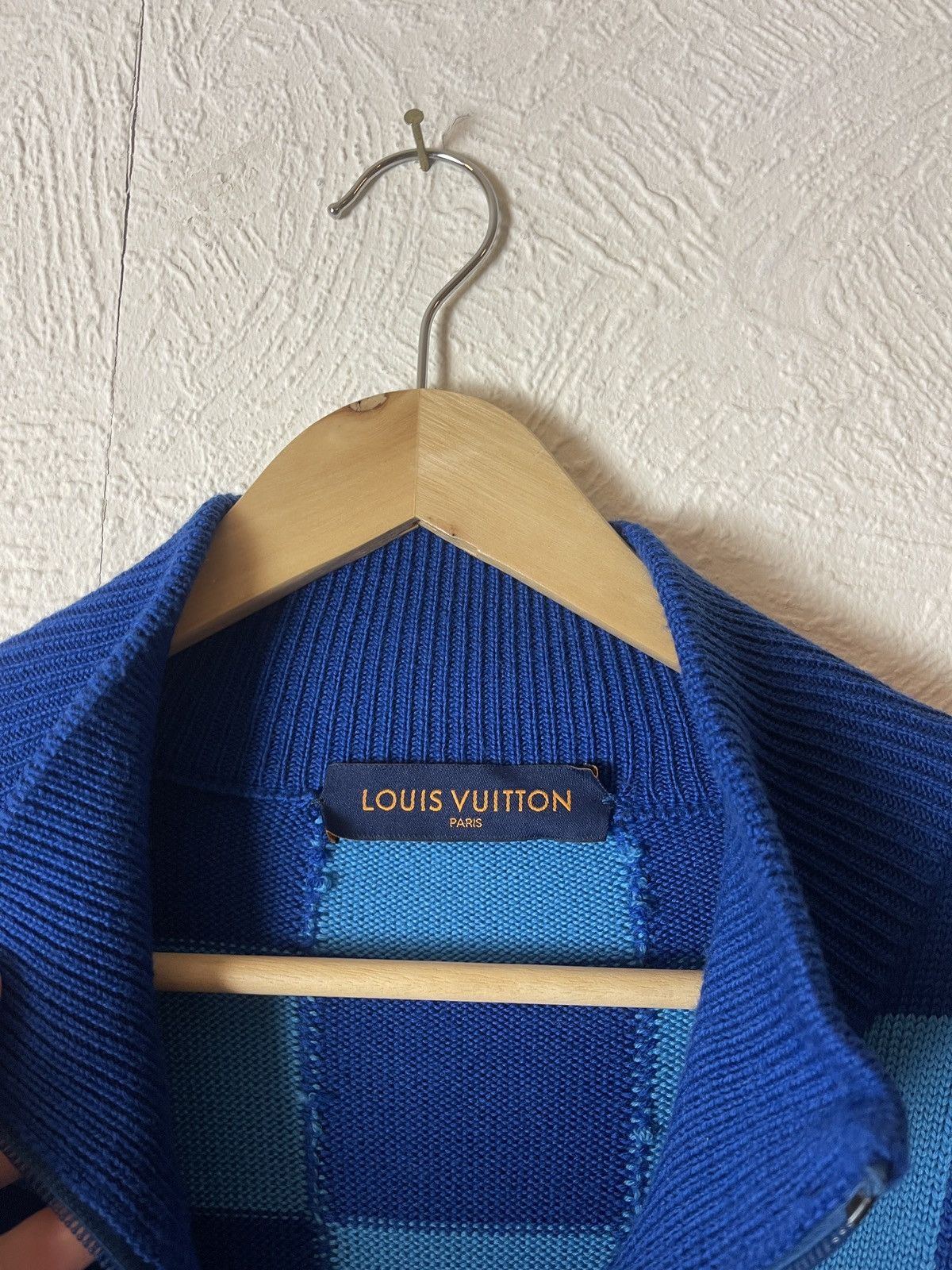 Louis Vuitton Rare Louis Vuitton SS22 Damier Logo Zip Knit Sweater Size US L / EU 52-54 / 3 - 3 Thumbnail