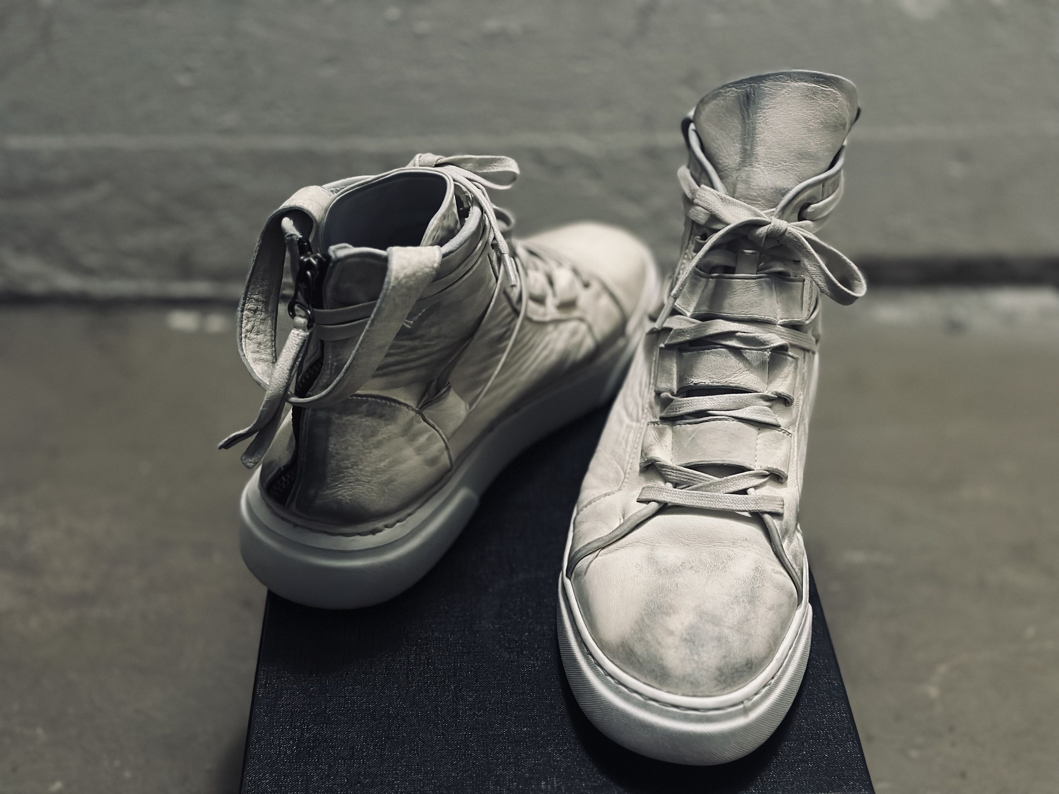 Masnada Alta Sneakers Size US 10 / EU 43 - 1 Thumbnail