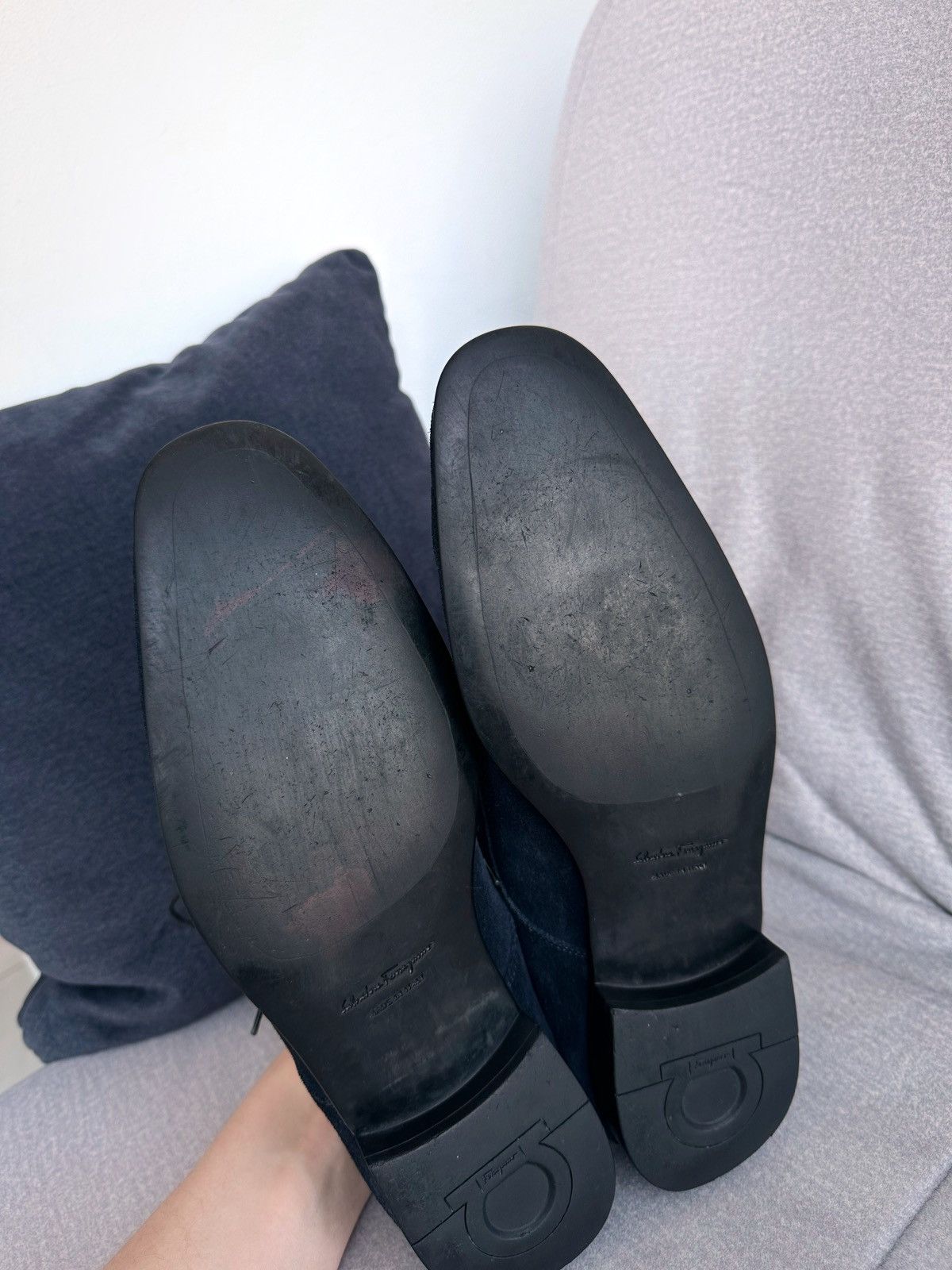 Salvatore Ferragamo Salvatore Ferragamo Dark Blue Suede Shoes Size US 8 / EU 41 - 12 Thumbnail