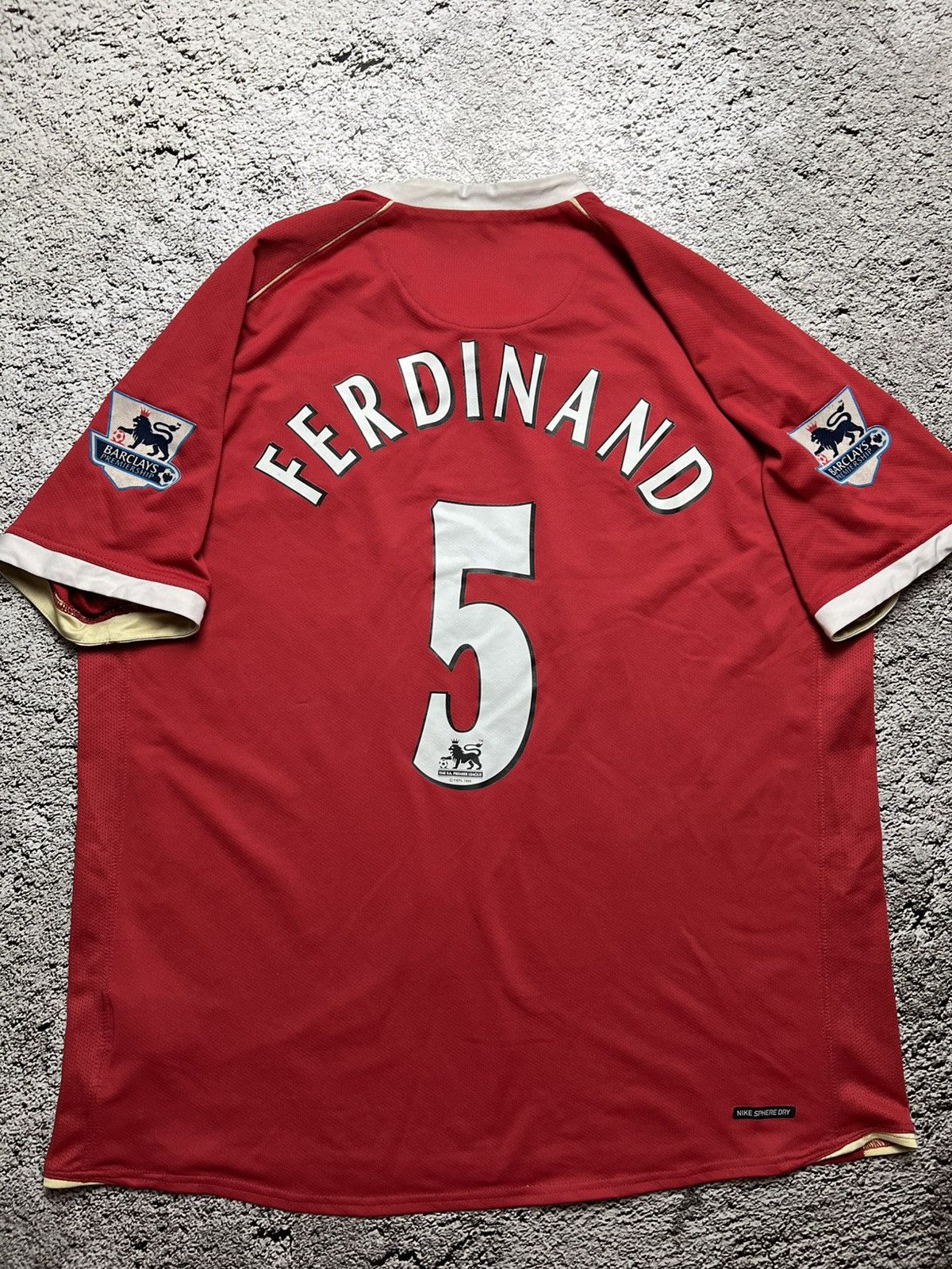 2007-2008 Manchester United Rio Ferdinand nike AIG jersey