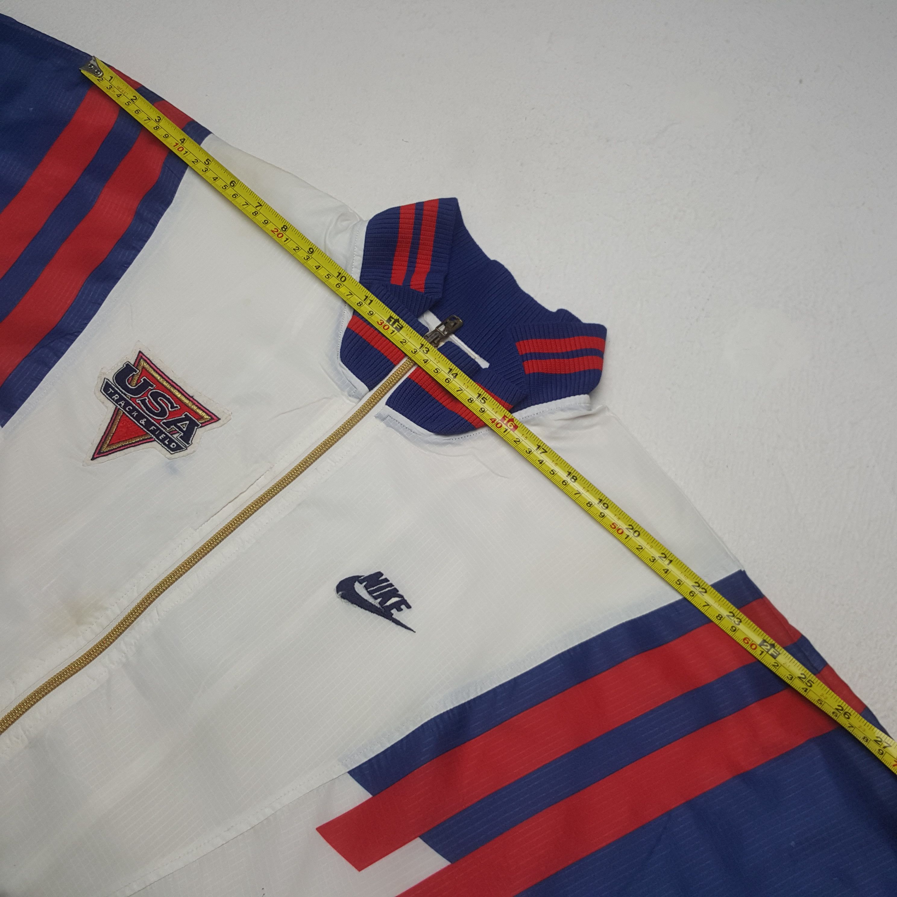 Nike Vintage NIKE USA Track & Field Windbreaker Jacket RR11 Size US XXL / EU 58 / 5 - 6 Thumbnail