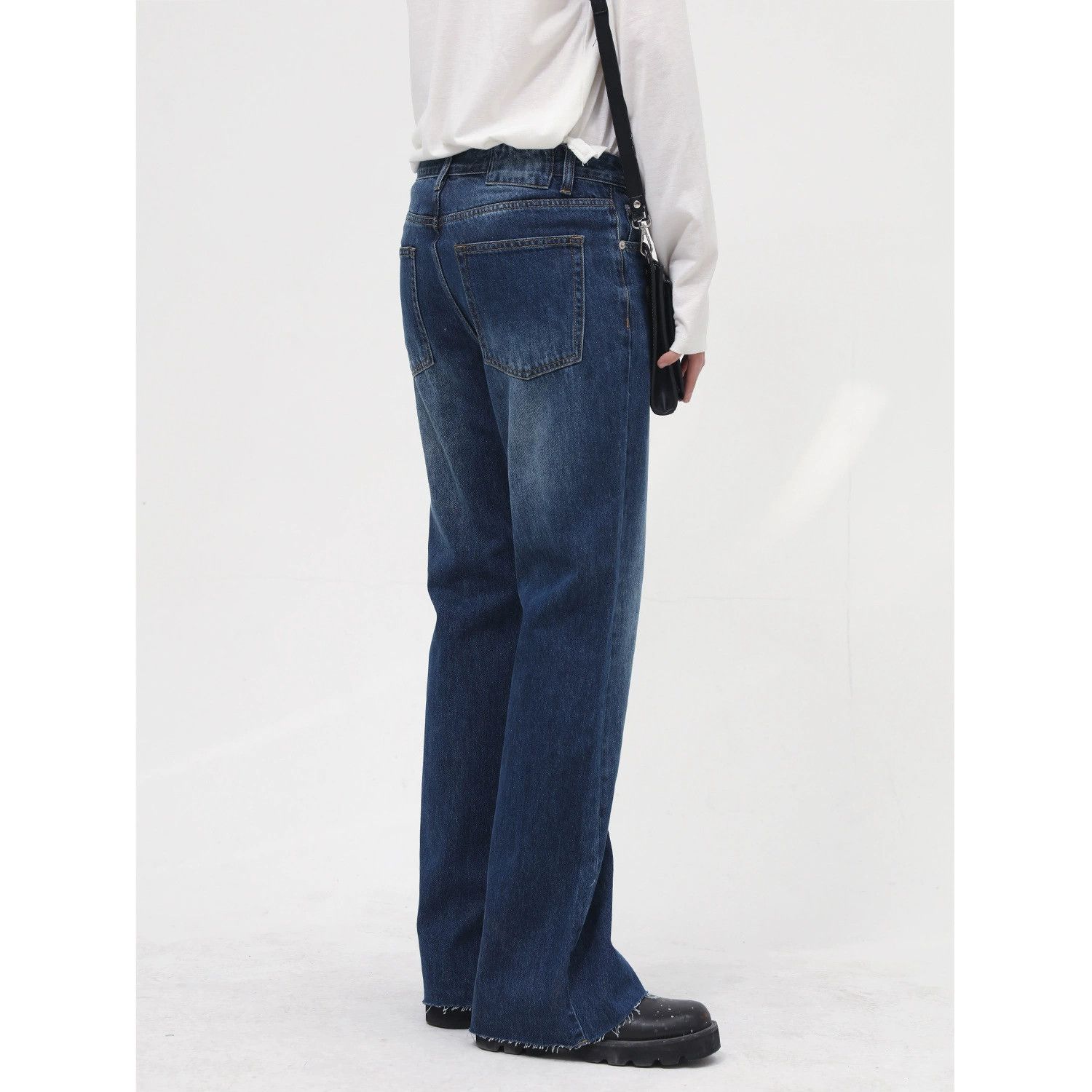 Jean Japanese retro men's straight jeans with slit hems Size US 32 / EU 48 - 3 Thumbnail
