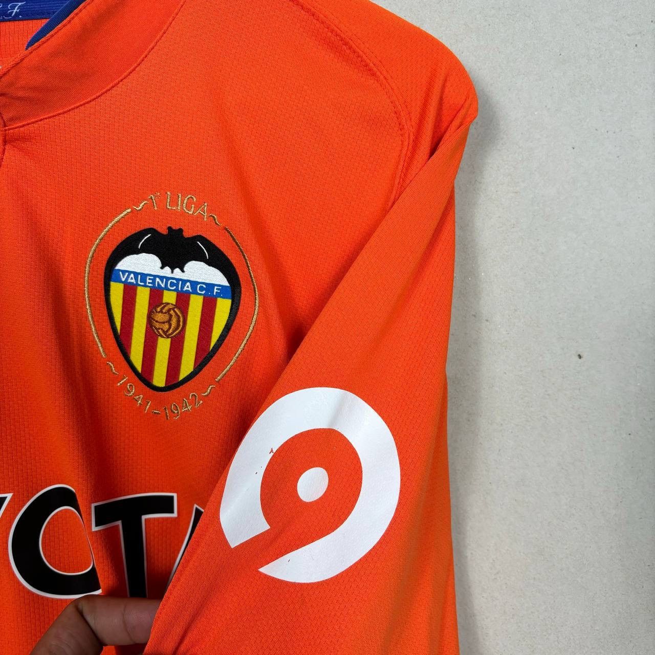 Nike NIKE 2007-08 VALENCIA CF DAVID VILLA L/S AWAY SHIRT JERSEY L Size US L / EU 52-54 / 3 - 4 Thumbnail