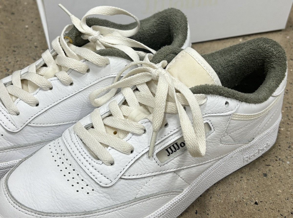JJJJound × Reebok Reebok Club C JJJJound White Olive Size US 8.5 / EU 41-42 - 4 Thumbnail