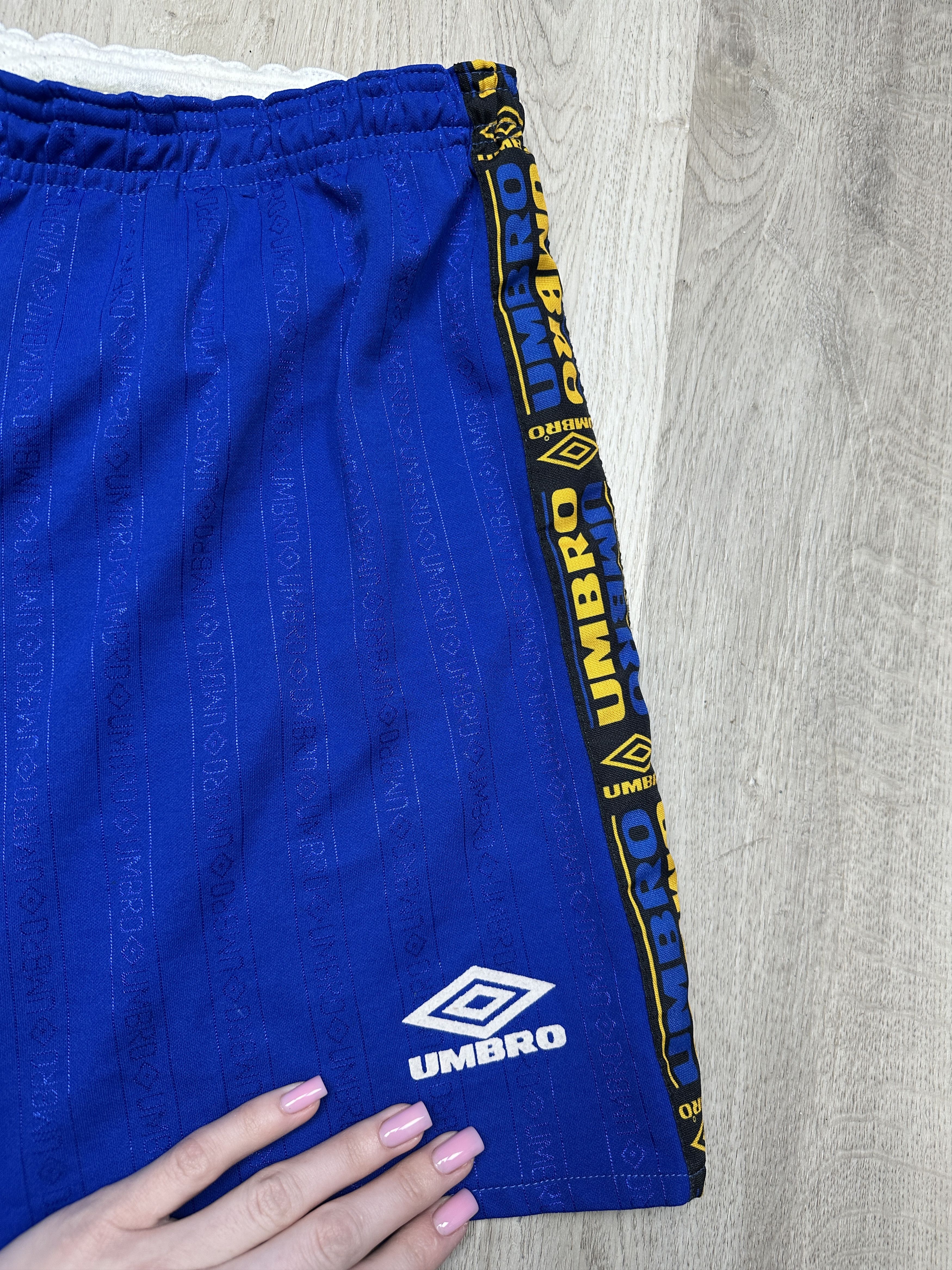 Umbro Umbro 90s Vintage Mens Shorts Size US 38 / EU 54 - 3 Thumbnail