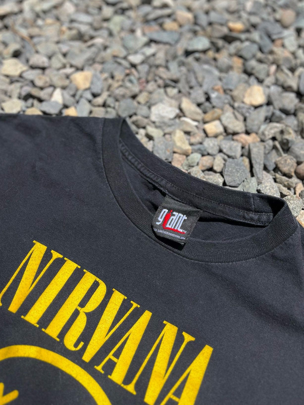 Nirvana VINTAGE NIRVANA SMILE SMILEY 90s Size US M / EU 48-50 / 2 - 4 Thumbnail