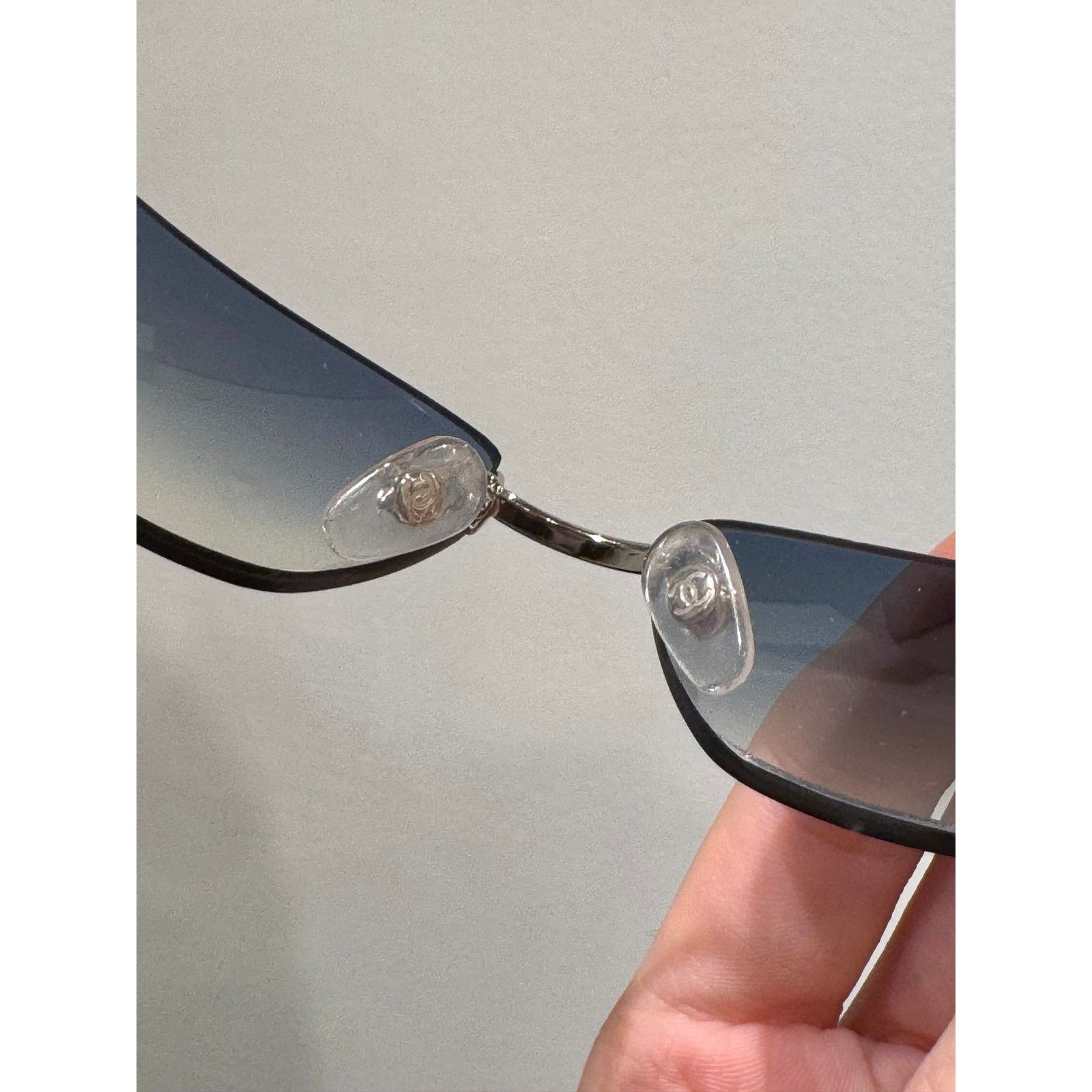 Chanel 2000s Chanel sunglasses Size ONE SIZE - 3 Thumbnail