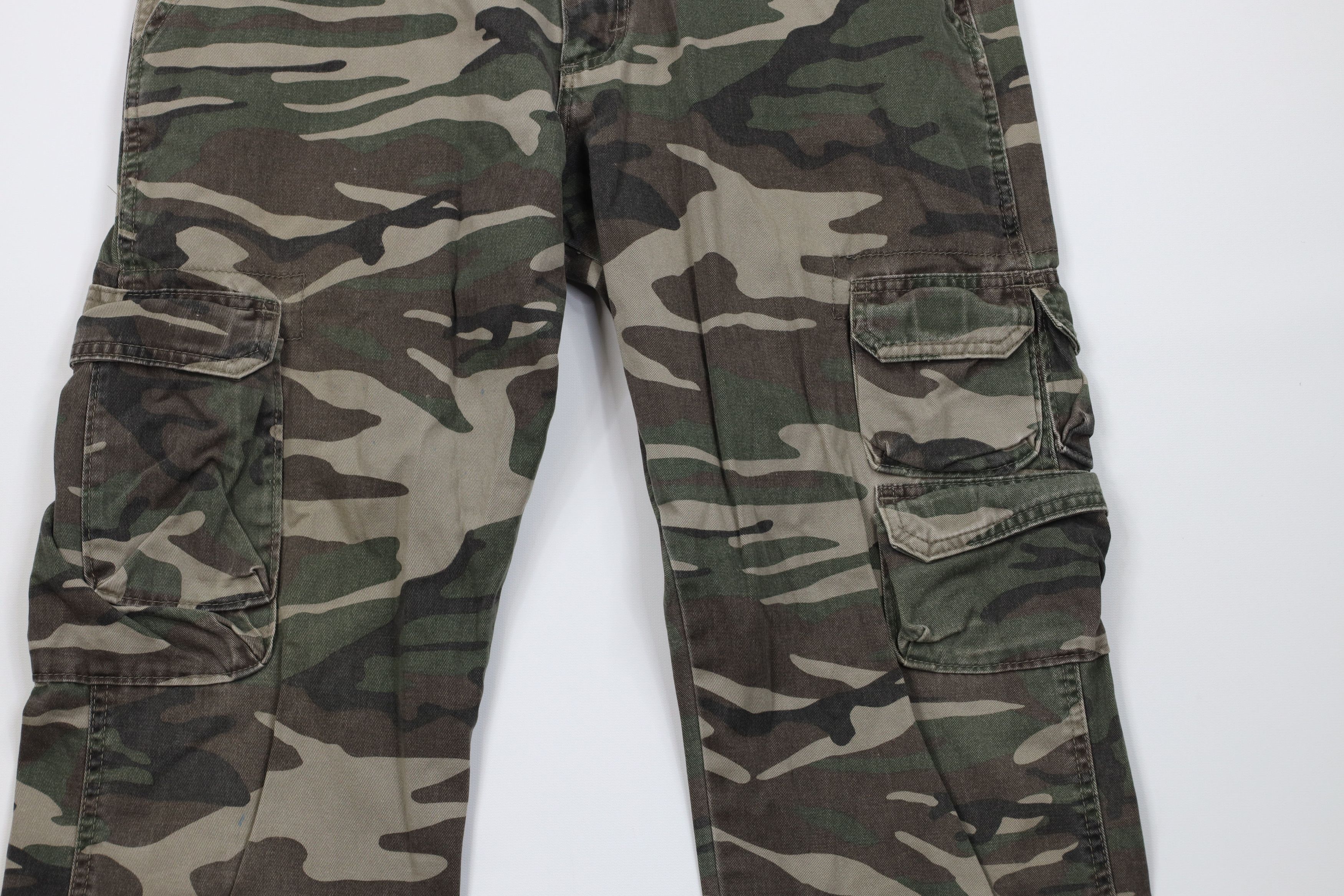 Wrangler Vintage Y2K Wrangler Wide Leg Camouflage Cargo Pants Cotton Size US 32 / EU 48 - 3 Thumbnail