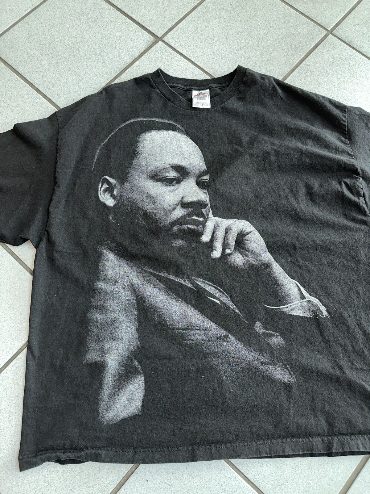 Band Tees Vtg 90s MLK Martin L King Back Hit Tee Men’s 4XL Big Graphic Size US XXL / EU 58 / 5 - 2 Thumbnail